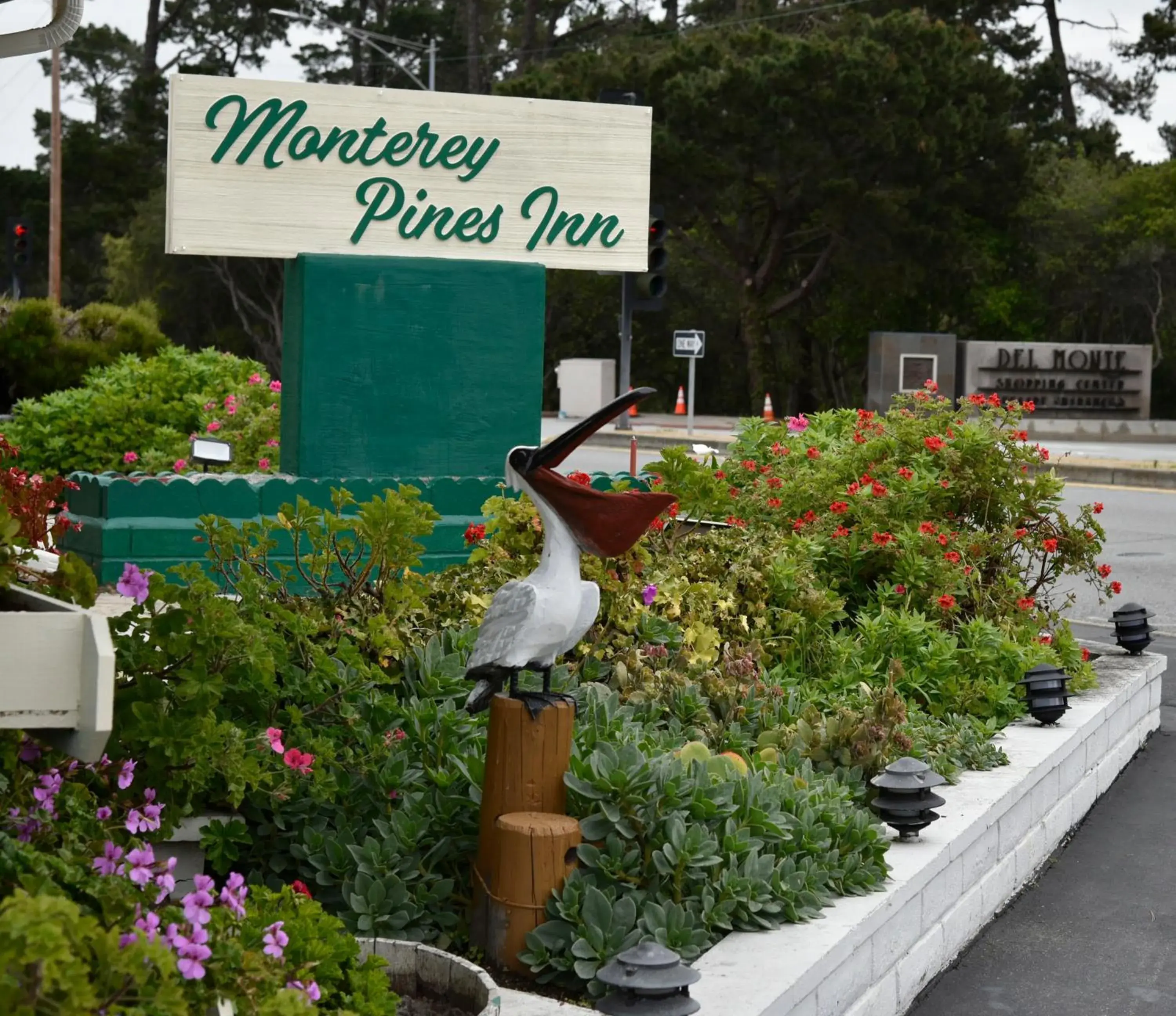 Property building in Monterey Pines Inn