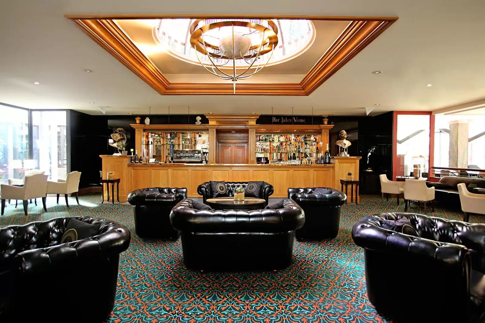 Lounge or bar, Lobby/Reception in Millennium Hotel Paris Charles De Gaulle