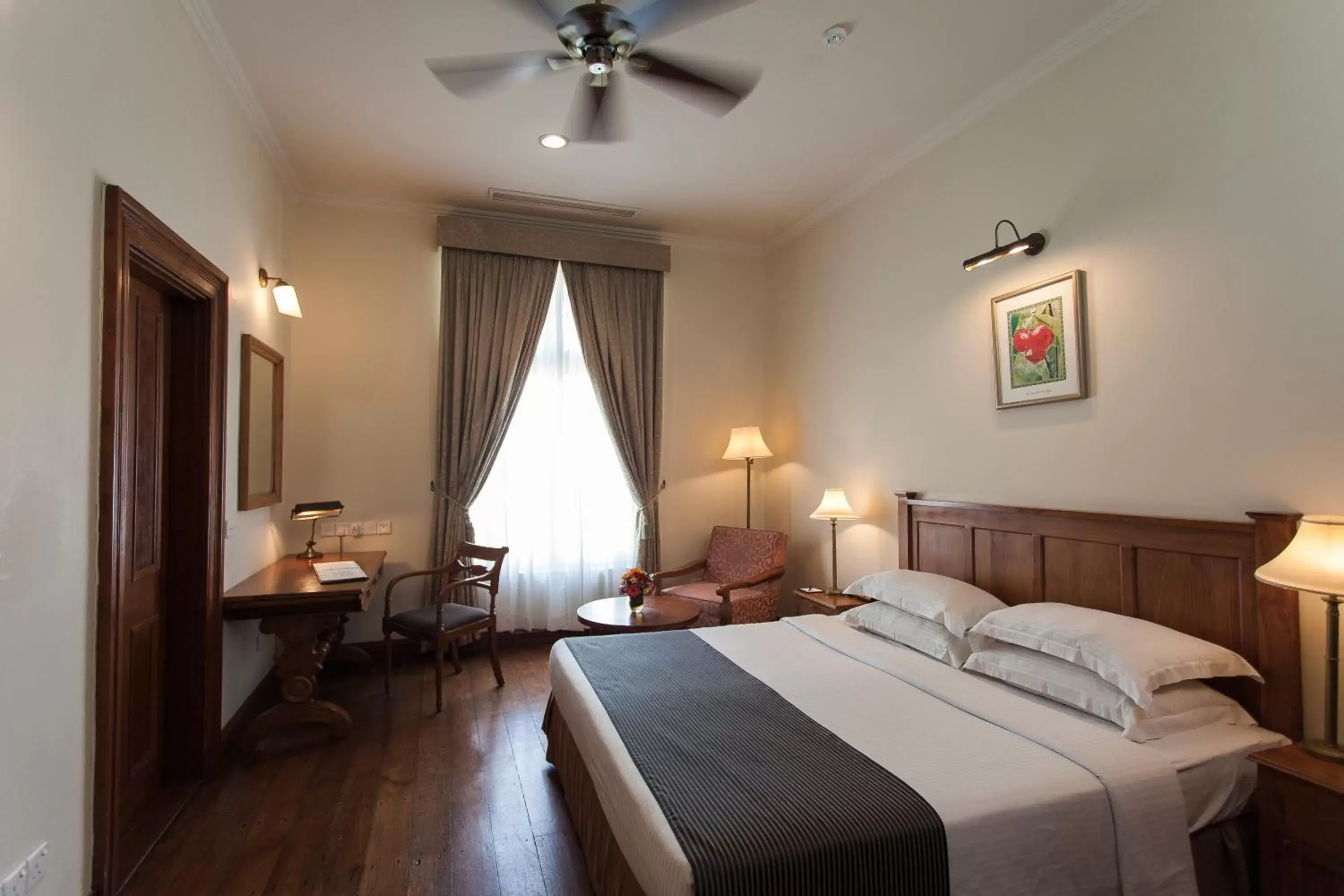 Bedroom, Bed in Galle Face Hotel