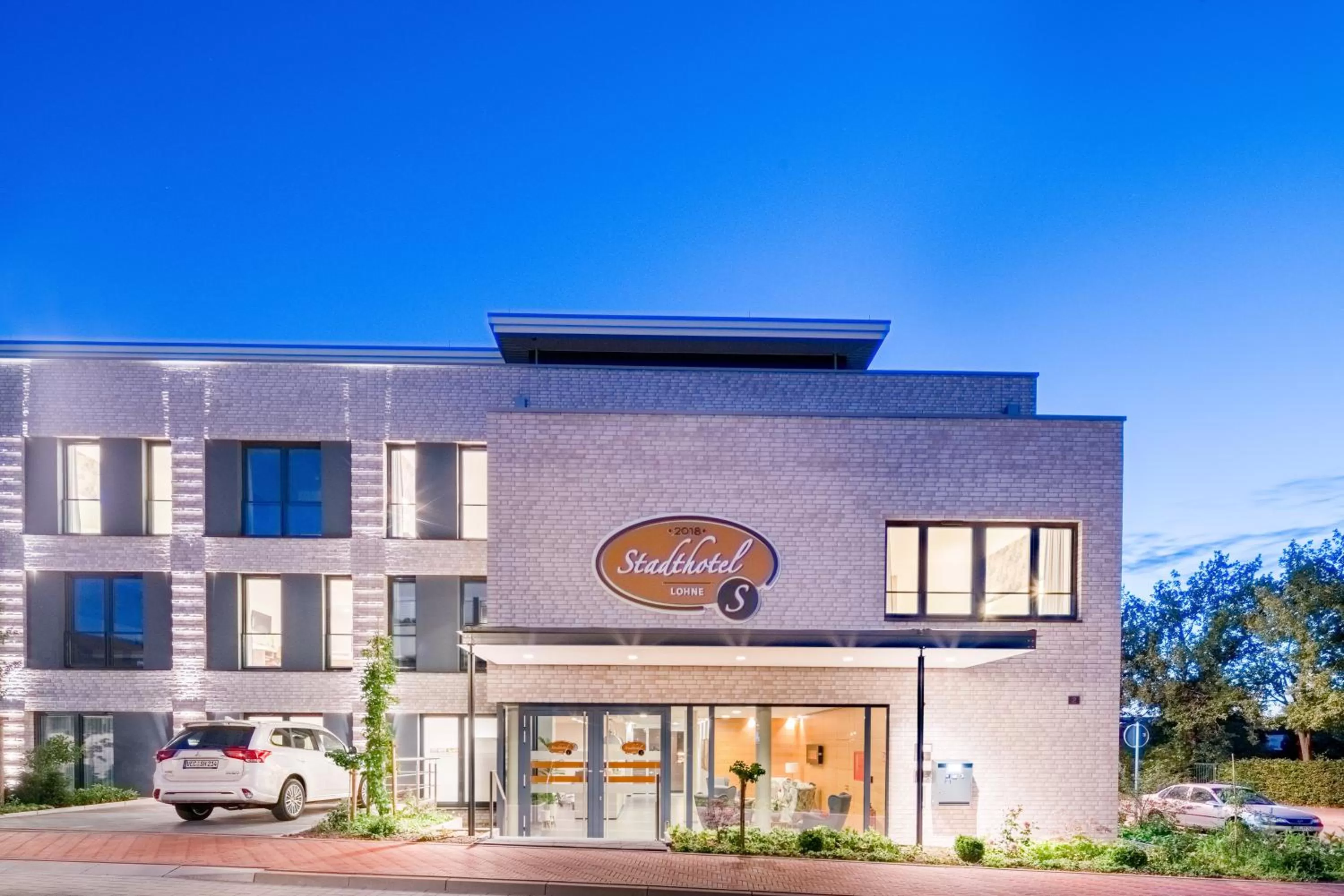Facade/entrance in Stadthotel Lohne, Self Check In, mit Bäckerei und Cafe