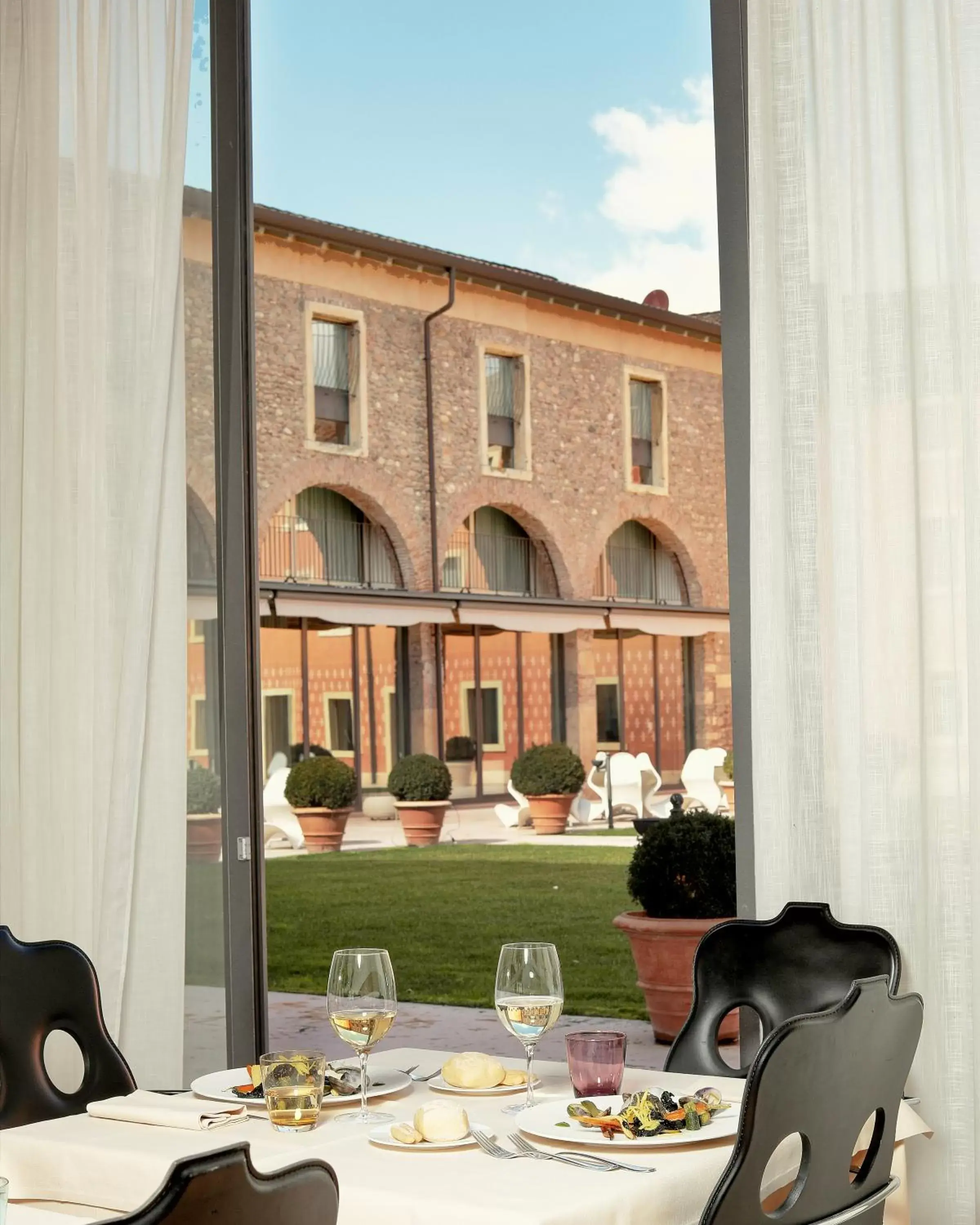 Restaurant/places to eat in Hotel Veronesi La Torre
