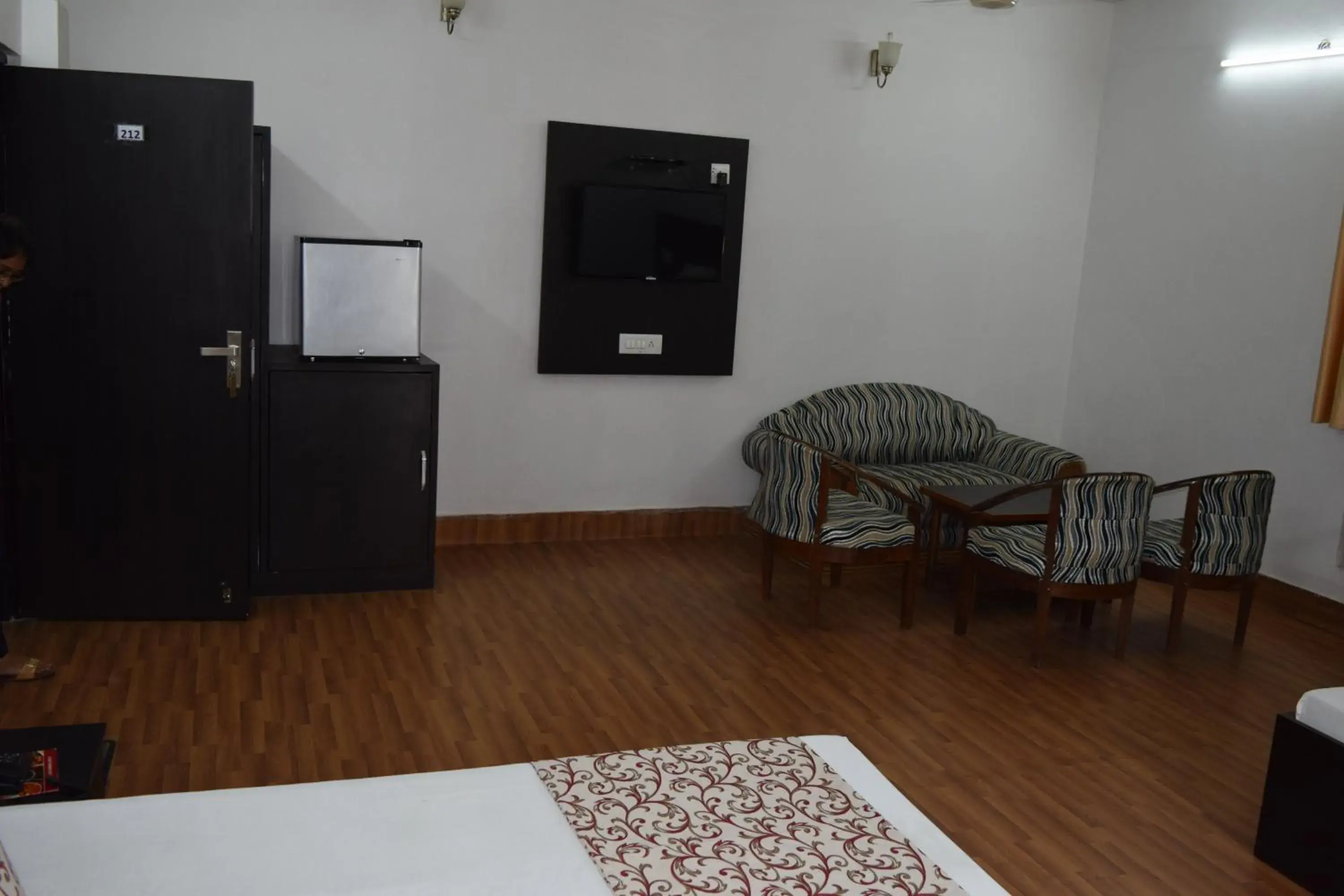 TV and multimedia, Seating Area in Hotel Moksha (Previously Raj Deep)