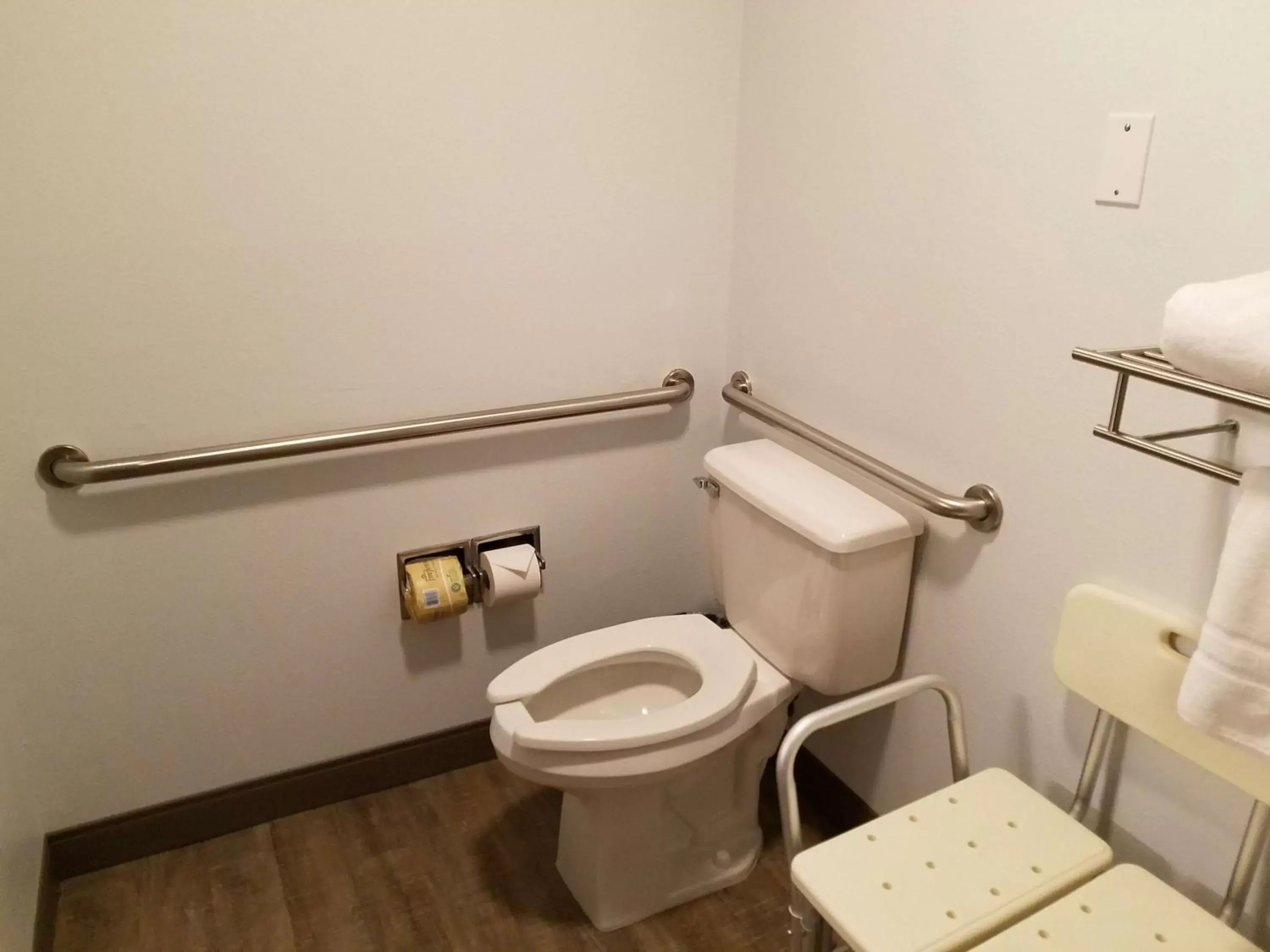 Bathroom in Best Western Sandy Inn