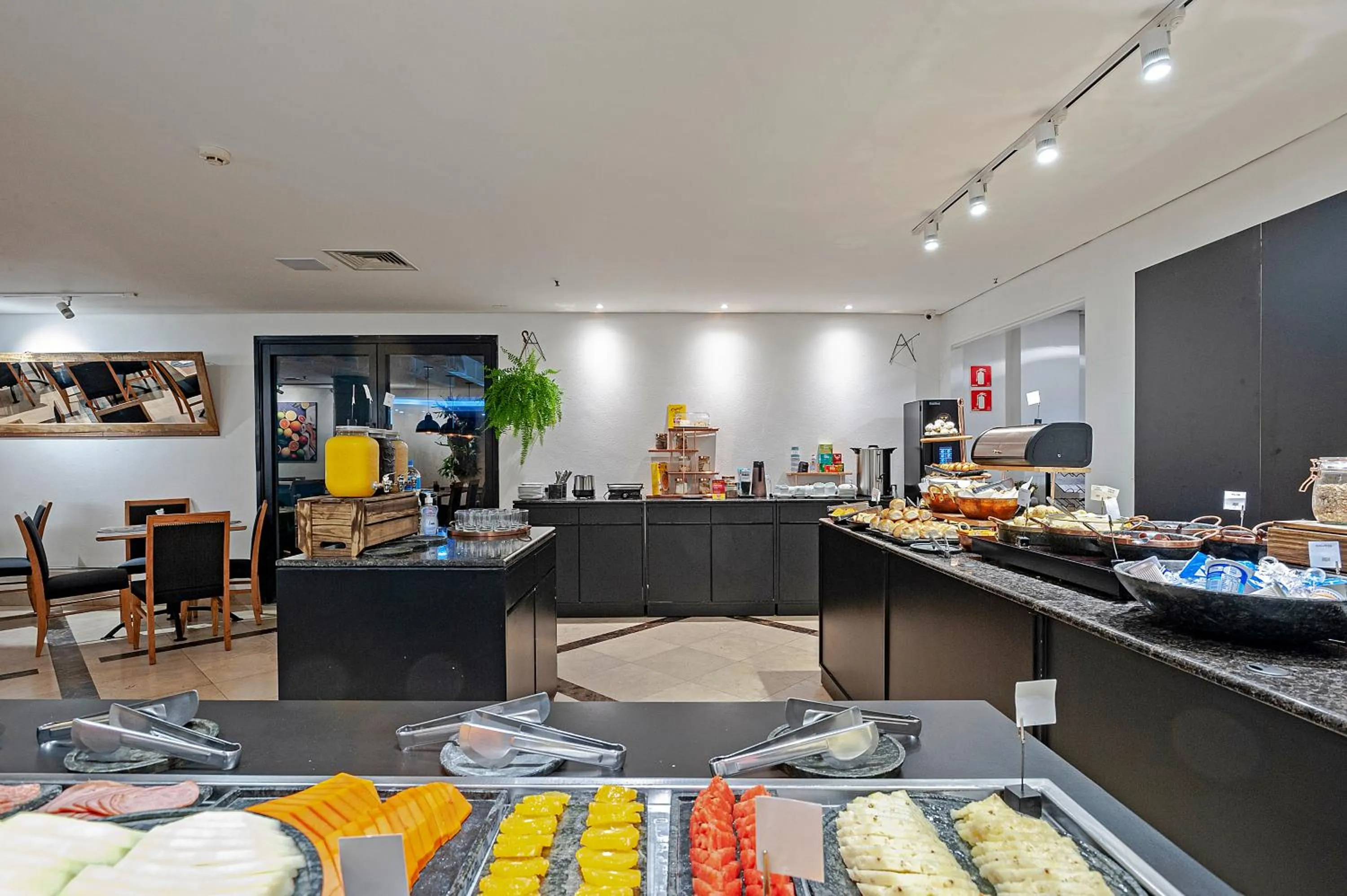 Restaurant/places to eat in Slaviero São Paulo Moema