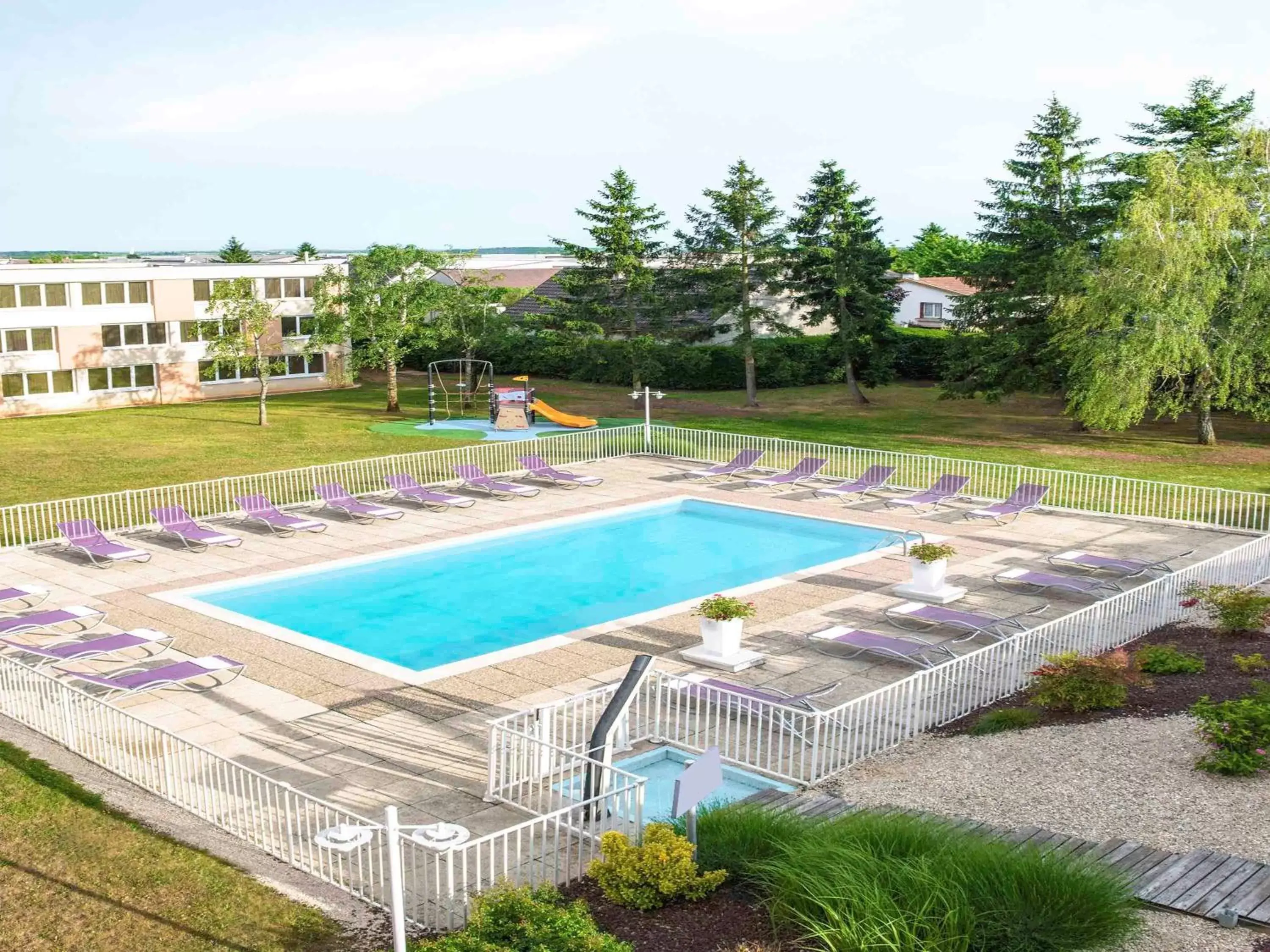 On site, Pool View in Novotel Dijon Sud