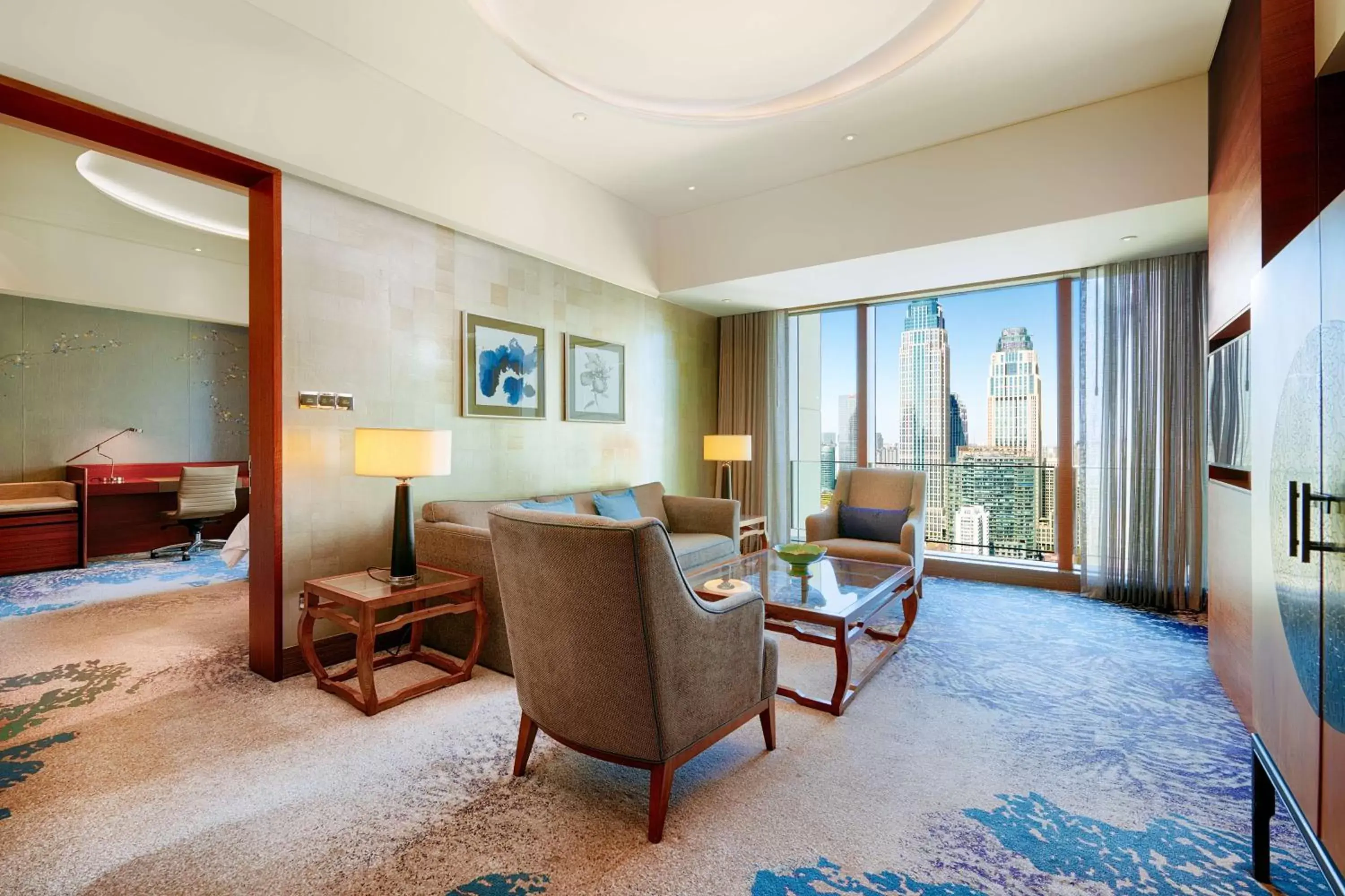 Photo of the whole room, Seating Area in Shangri-La Tianjin