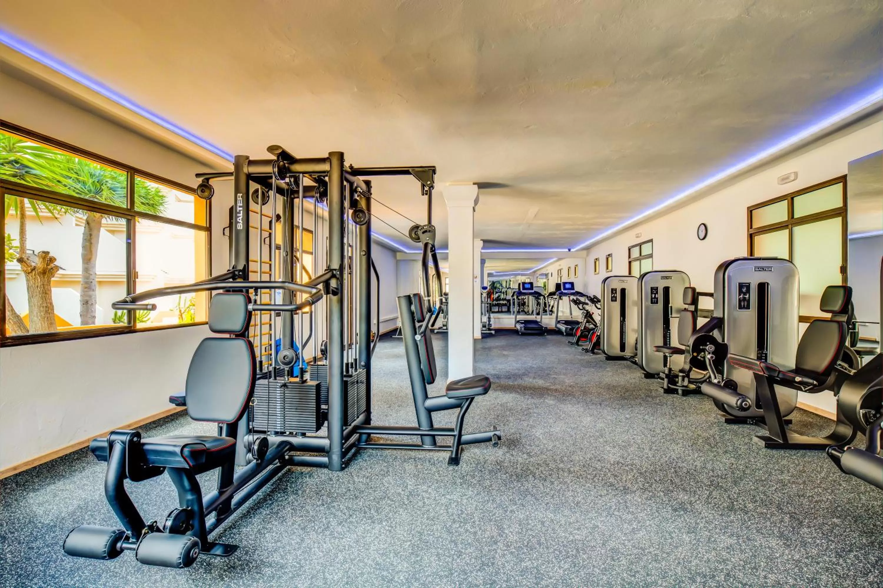 Fitness centre/facilities in SBH Monica Beach Resort