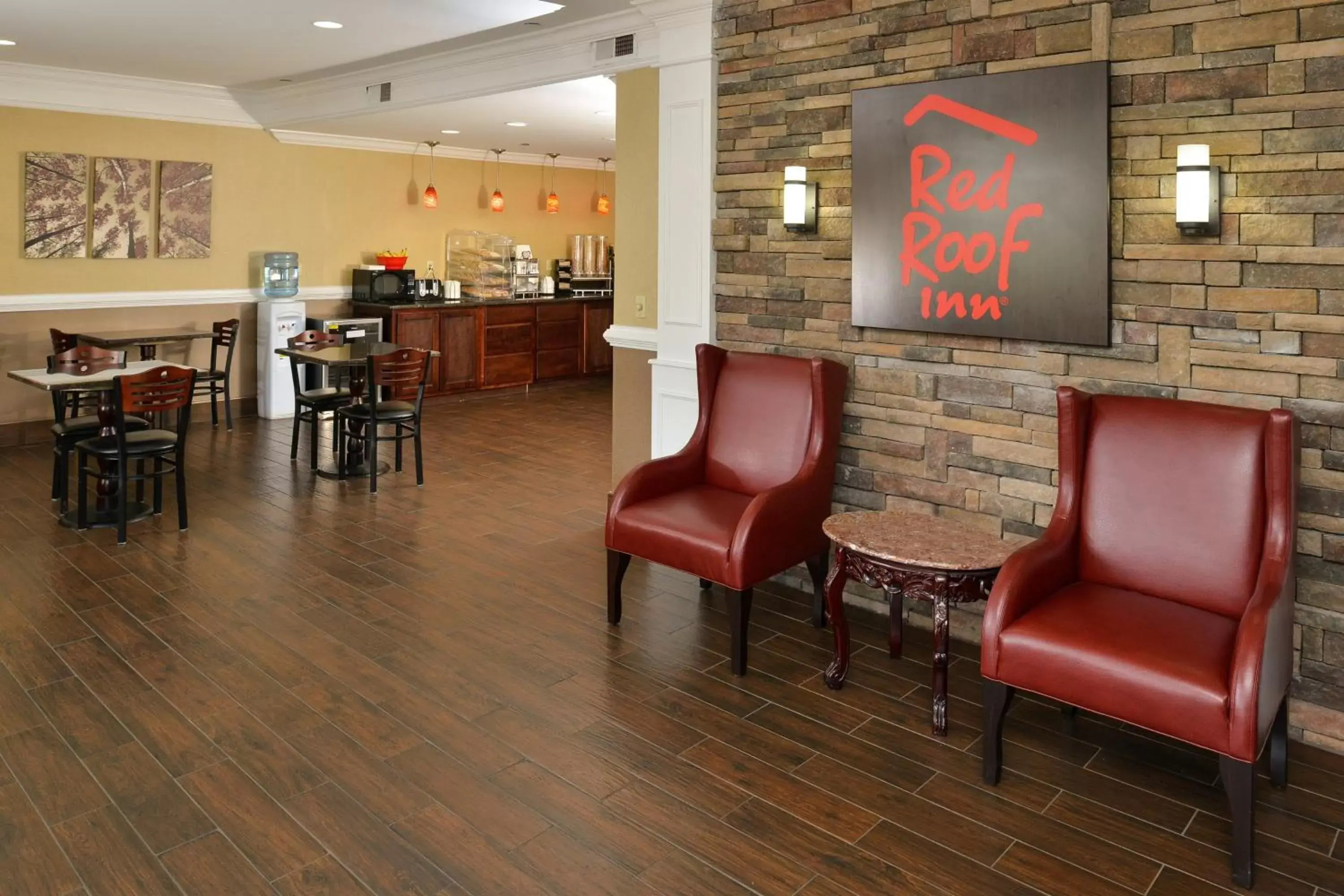 Lobby or reception in Red Roof Inn Dalton