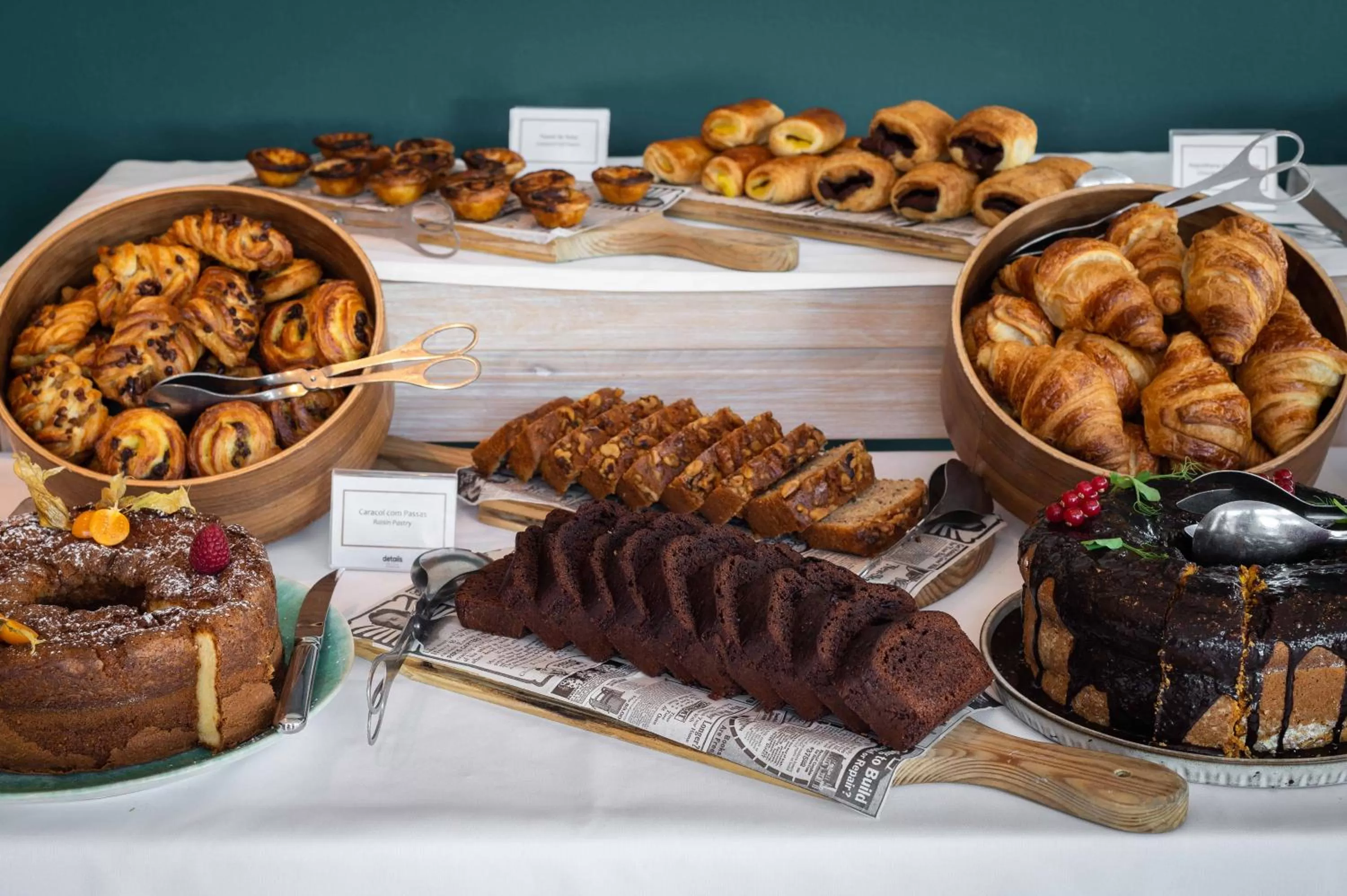 Breakfast in Vale d'Oliveiras Quinta Resort & Spa