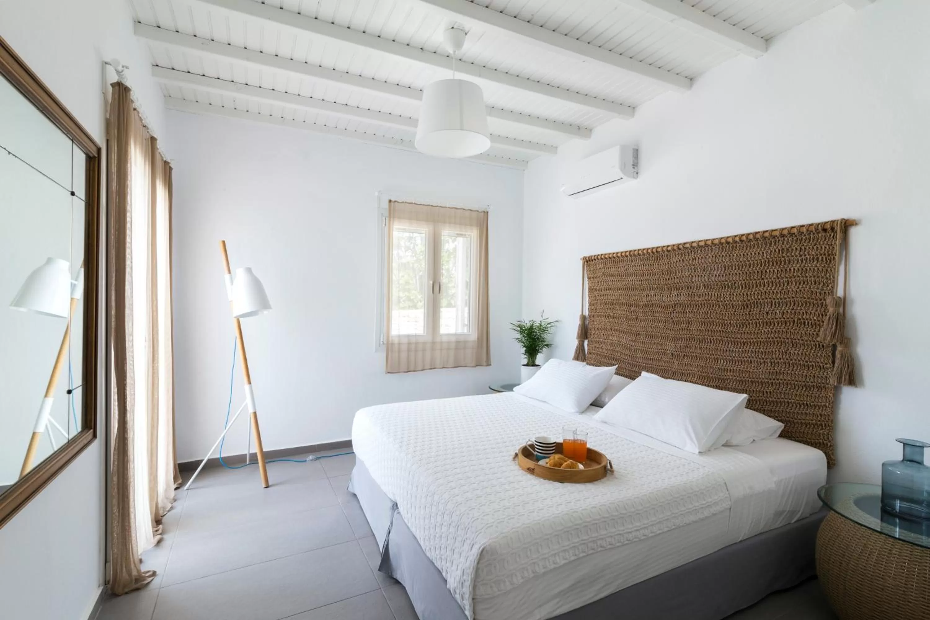 Photo of the whole room, Bed in Amperian Mykonos Suites & Villas