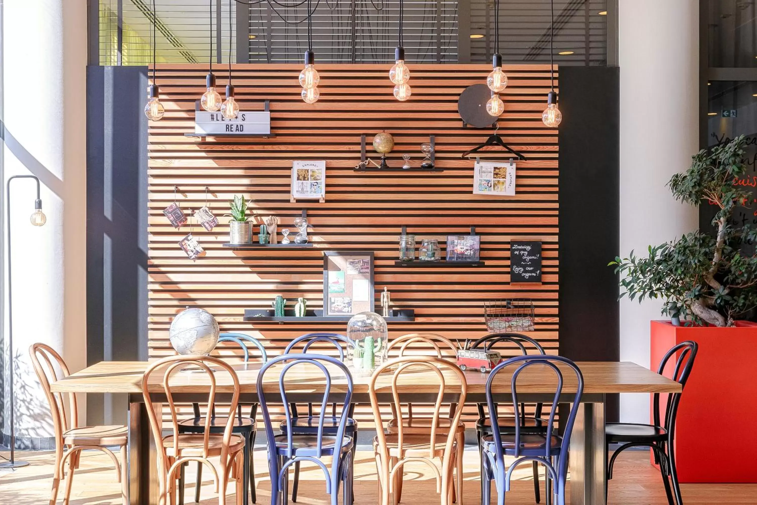 Lobby or reception in Vienna House Easy by Wyndham Katowice Lobby or reception in Vienna House Easy by Wyndham Katowice