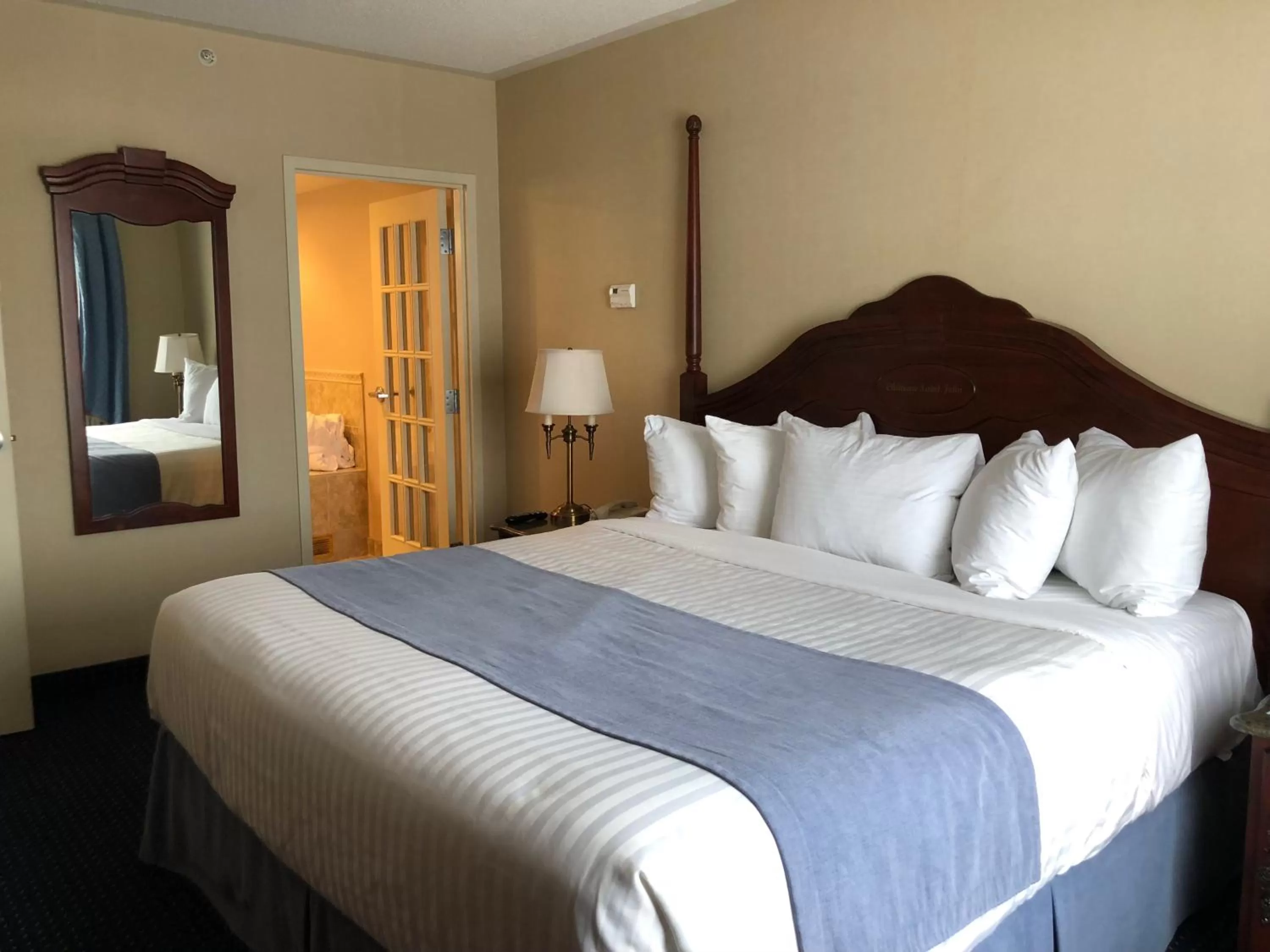 Bedroom, Bed in Chateau Saint John Trademark Collection by Wyndham