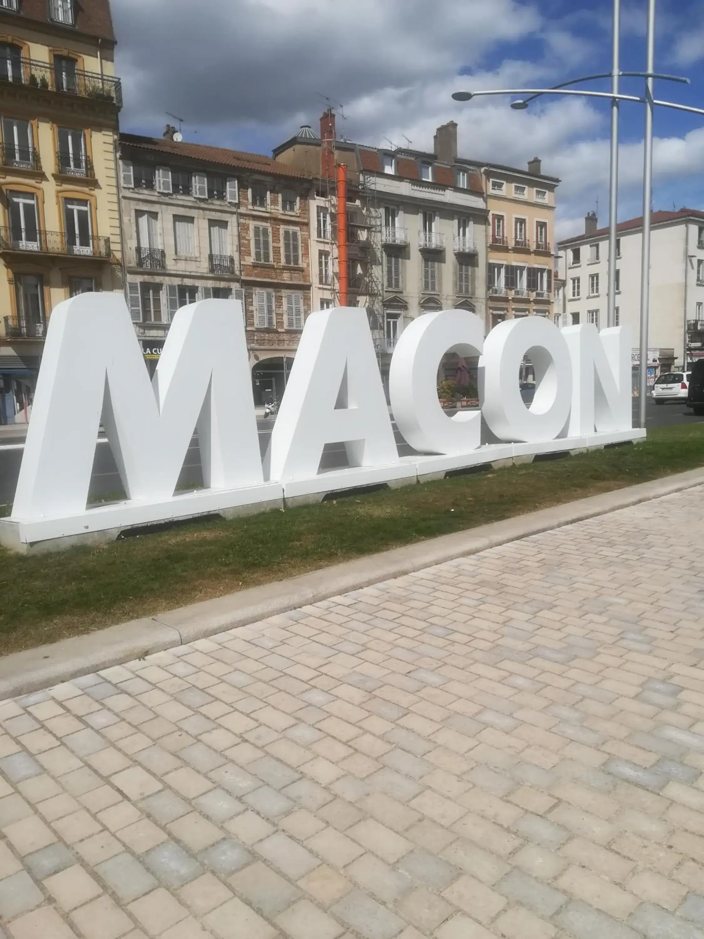 Other, Property Building in Première Classe Mâcon Sud