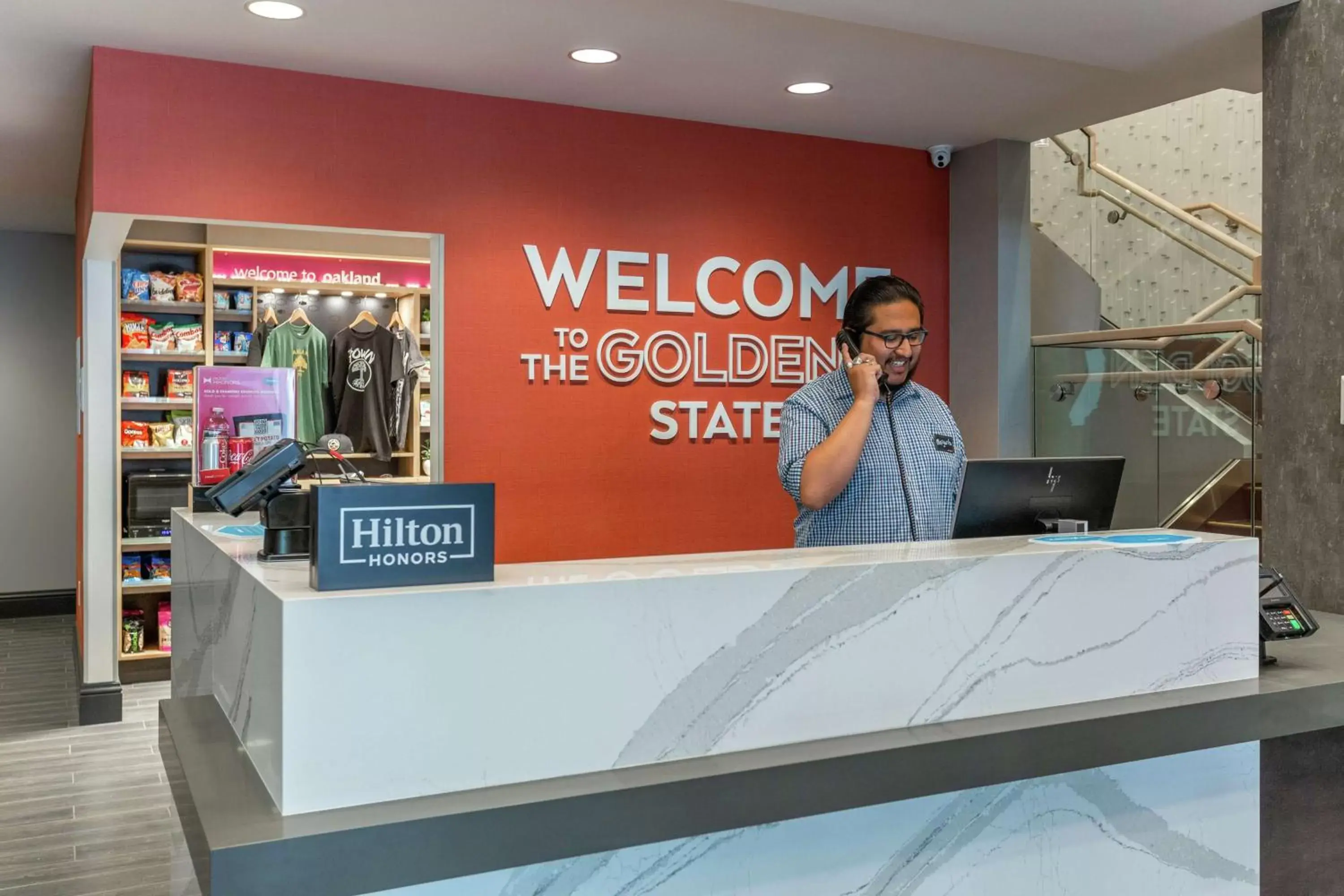 Lobby or reception in Hampton Inn Oakland Downtown-City Center