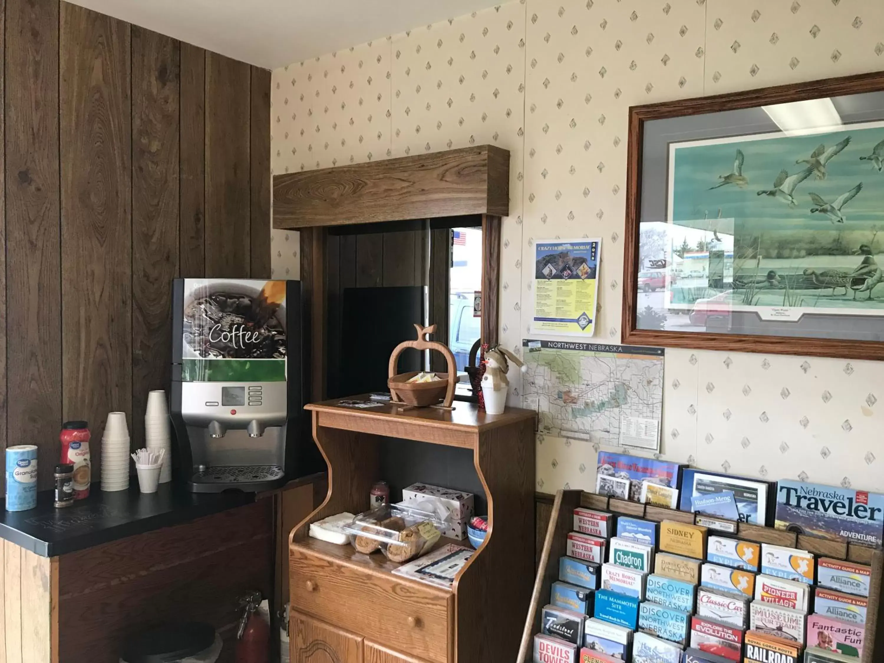 Coffee/tea facilities in Motel Grand