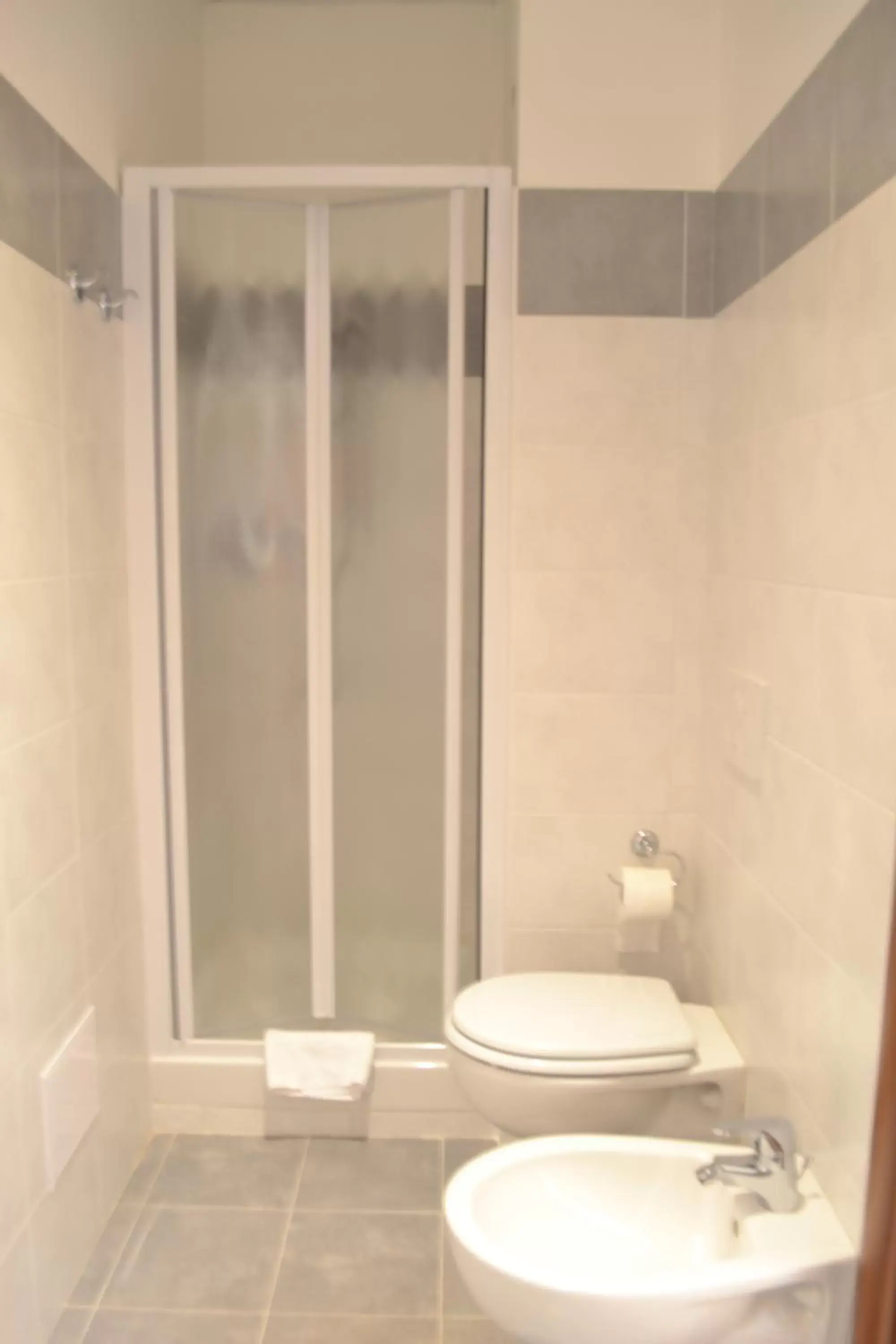 Shower, Bathroom in Villa Riari Garden