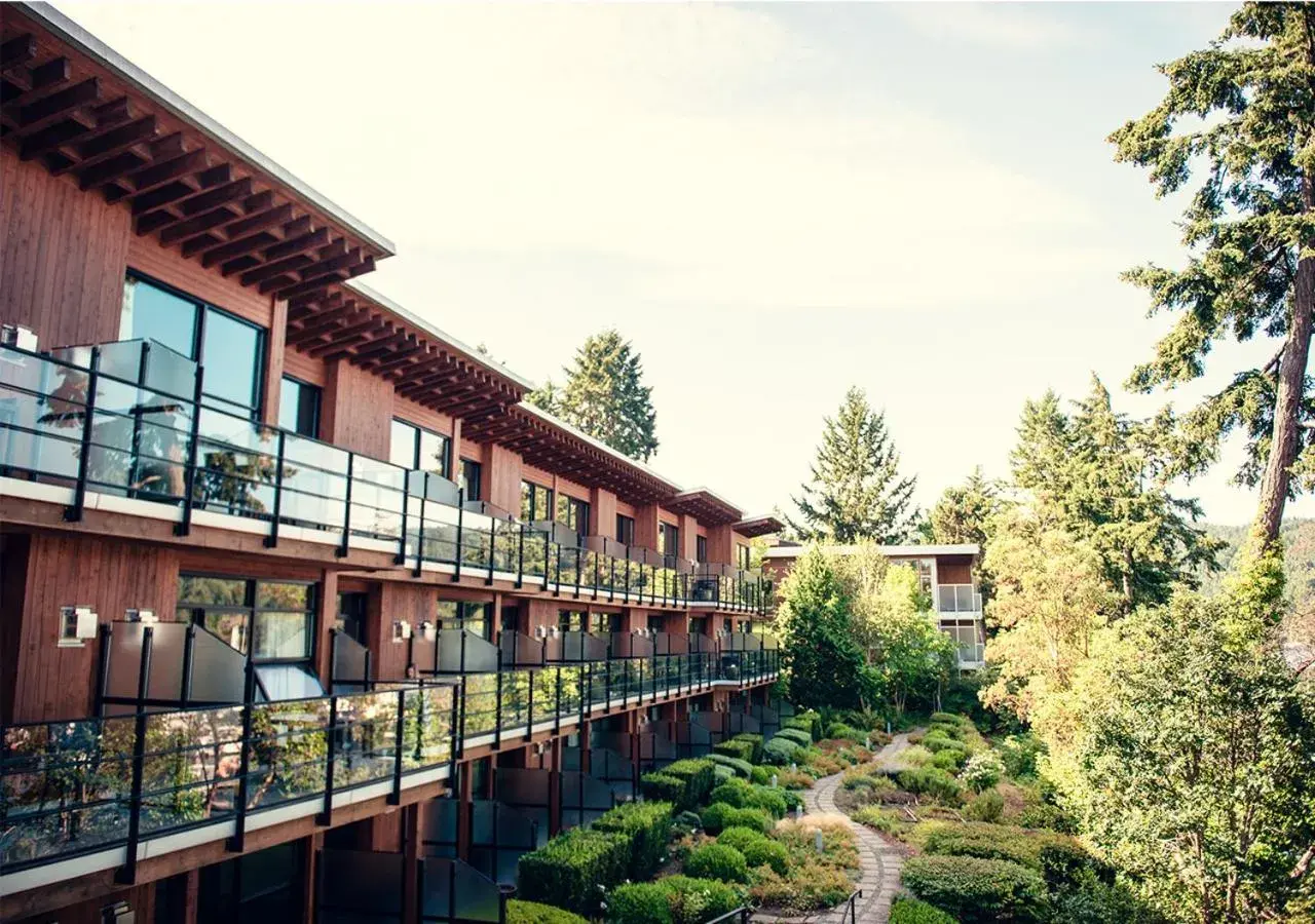 Property Building in Brentwood Bay Resort