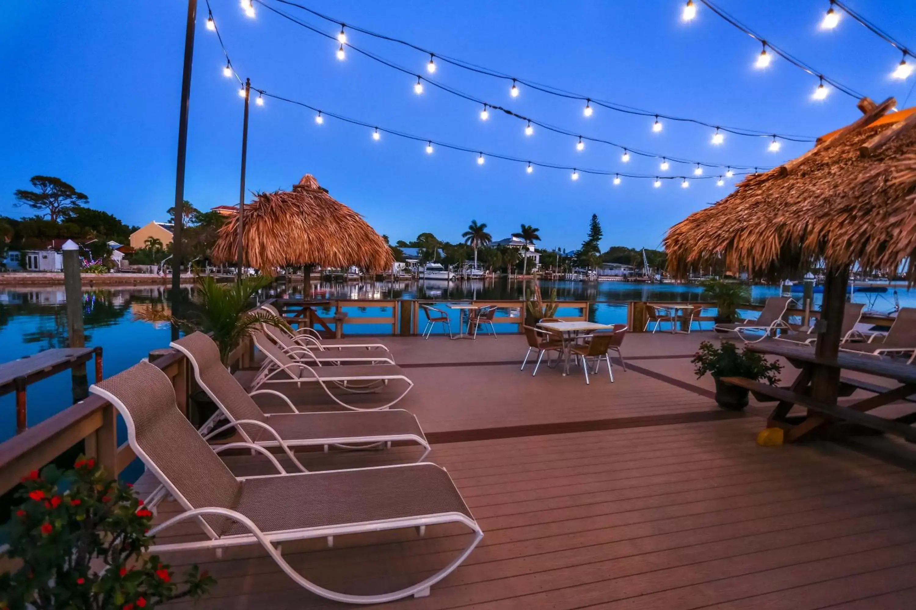 Patio, Swimming Pool in Bay Palms Waterfront Resort - Hotel and Marina