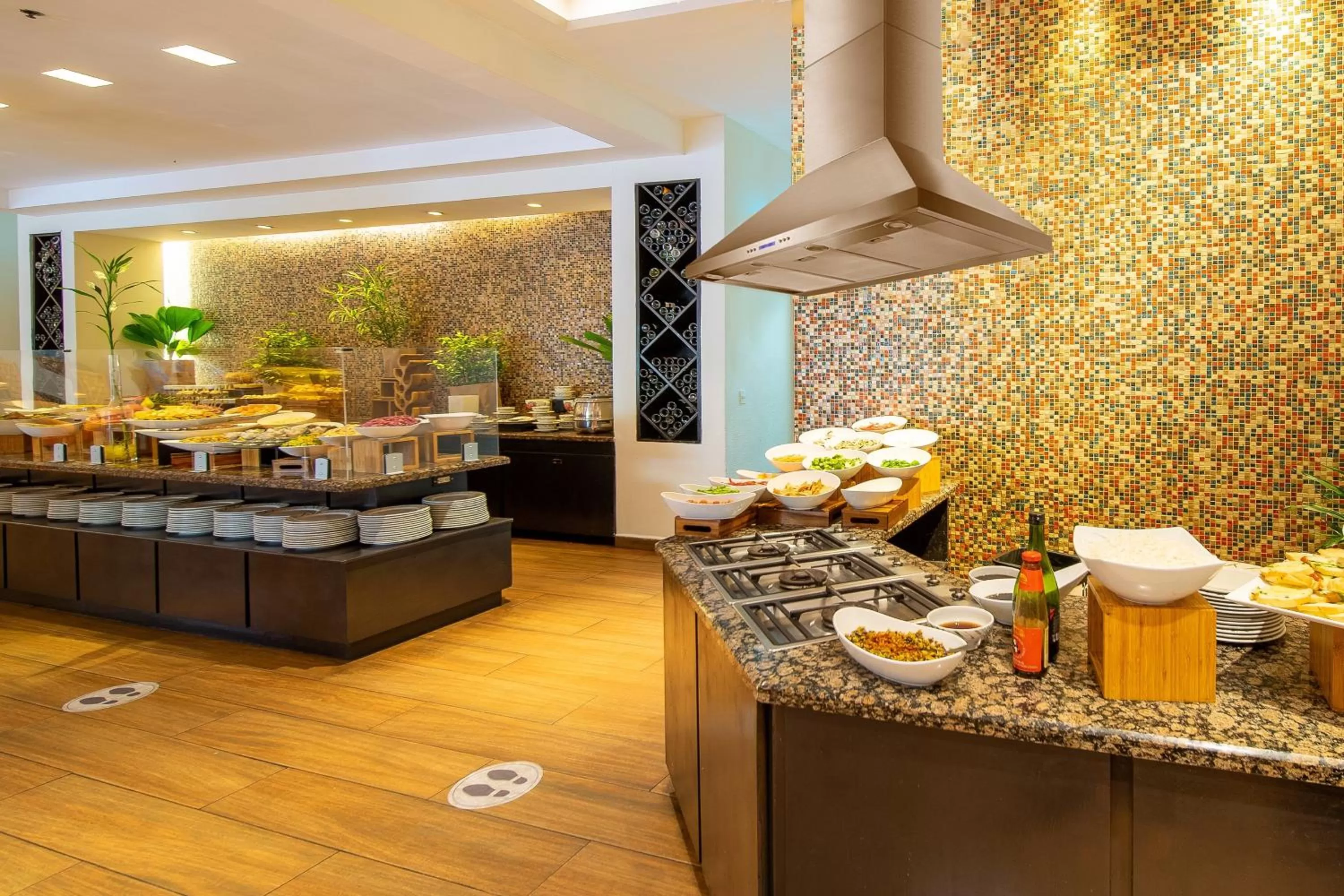 Restaurant/places to eat in InterContinental Real San Pedro Sula by IHG