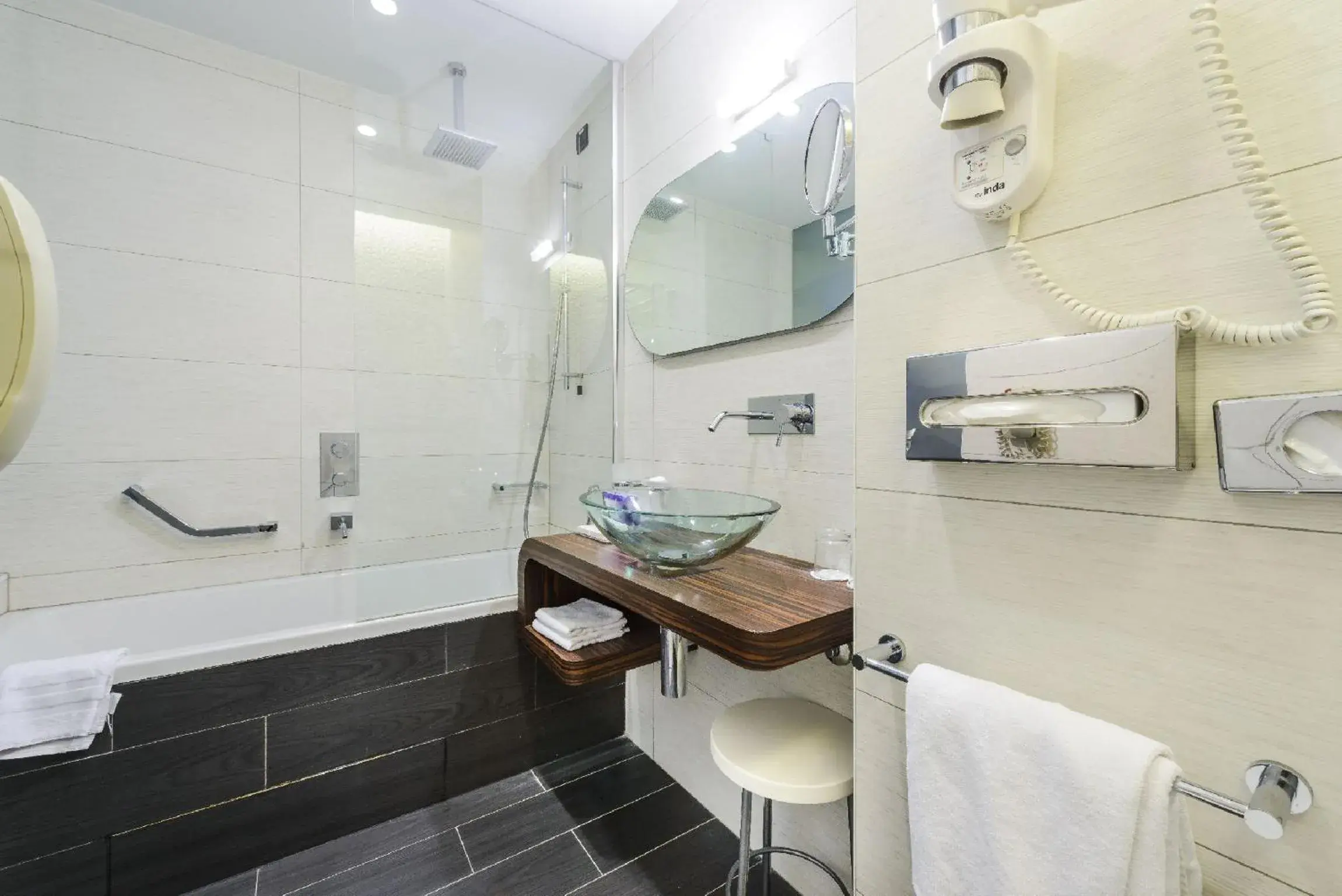 Shower, Bathroom in Hotel Lapad