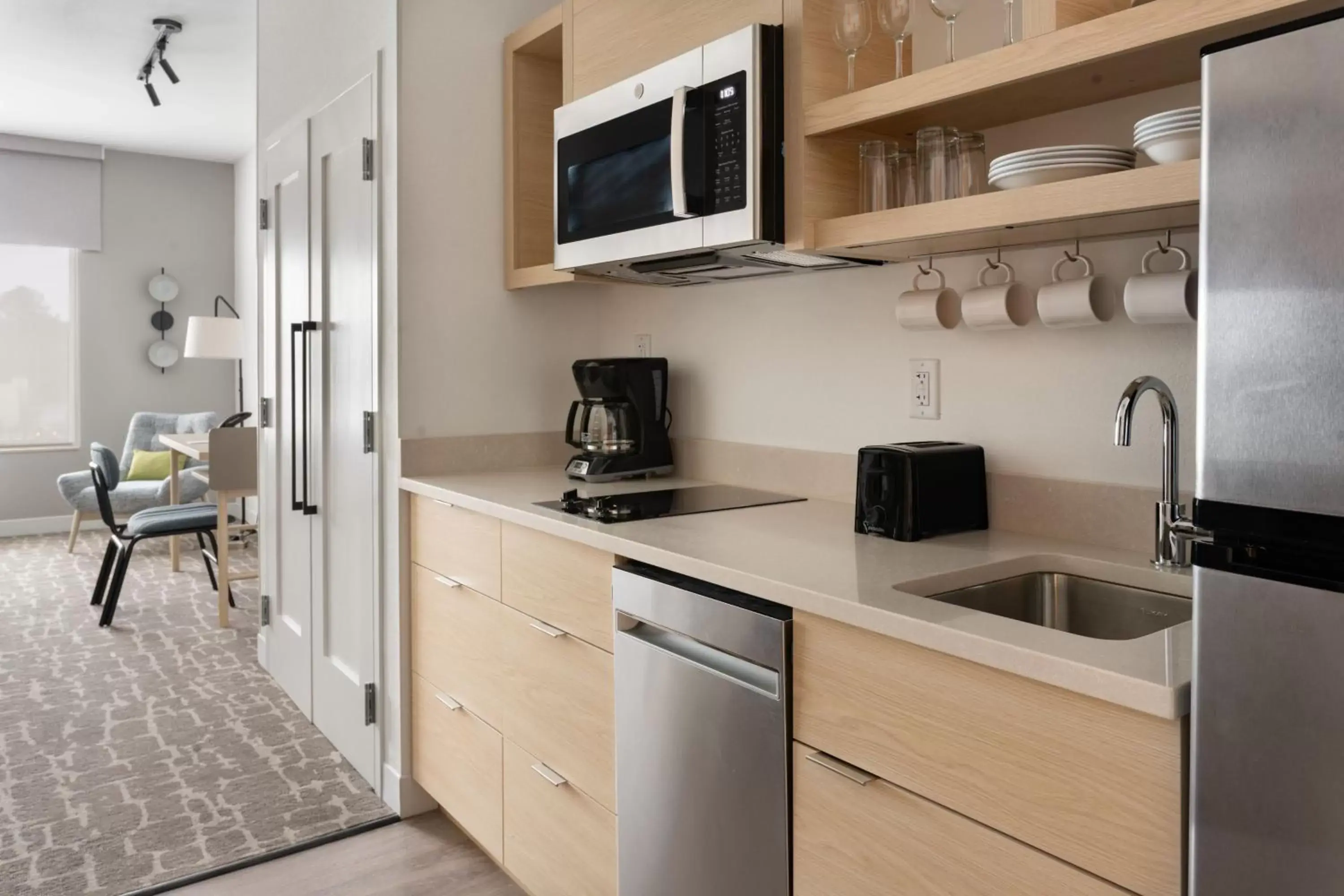 Kitchen or kitchenette, Kitchen/Kitchenette in TownePlace Suites by Marriott Ocala