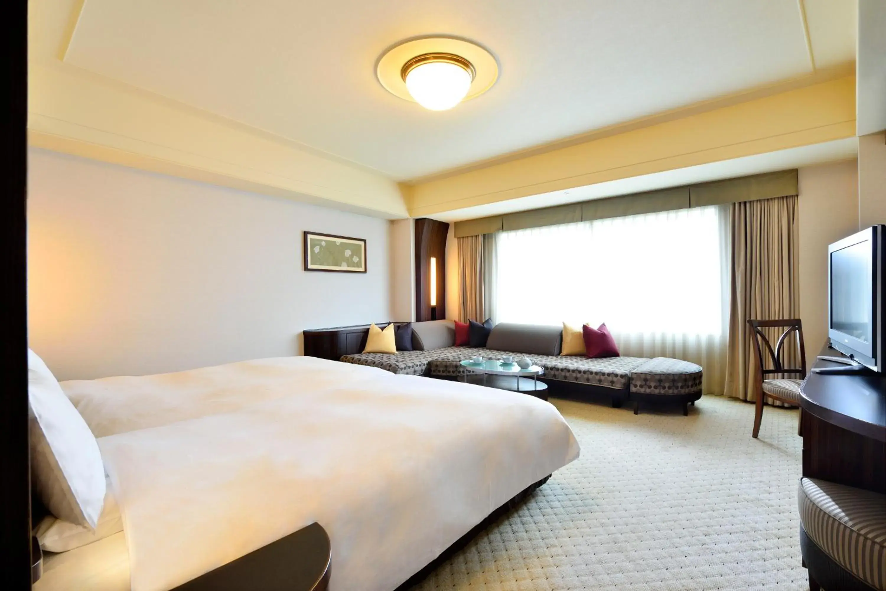 Photo of the whole room, Bed in Urayasu Brighton Hotel Tokyo Bay