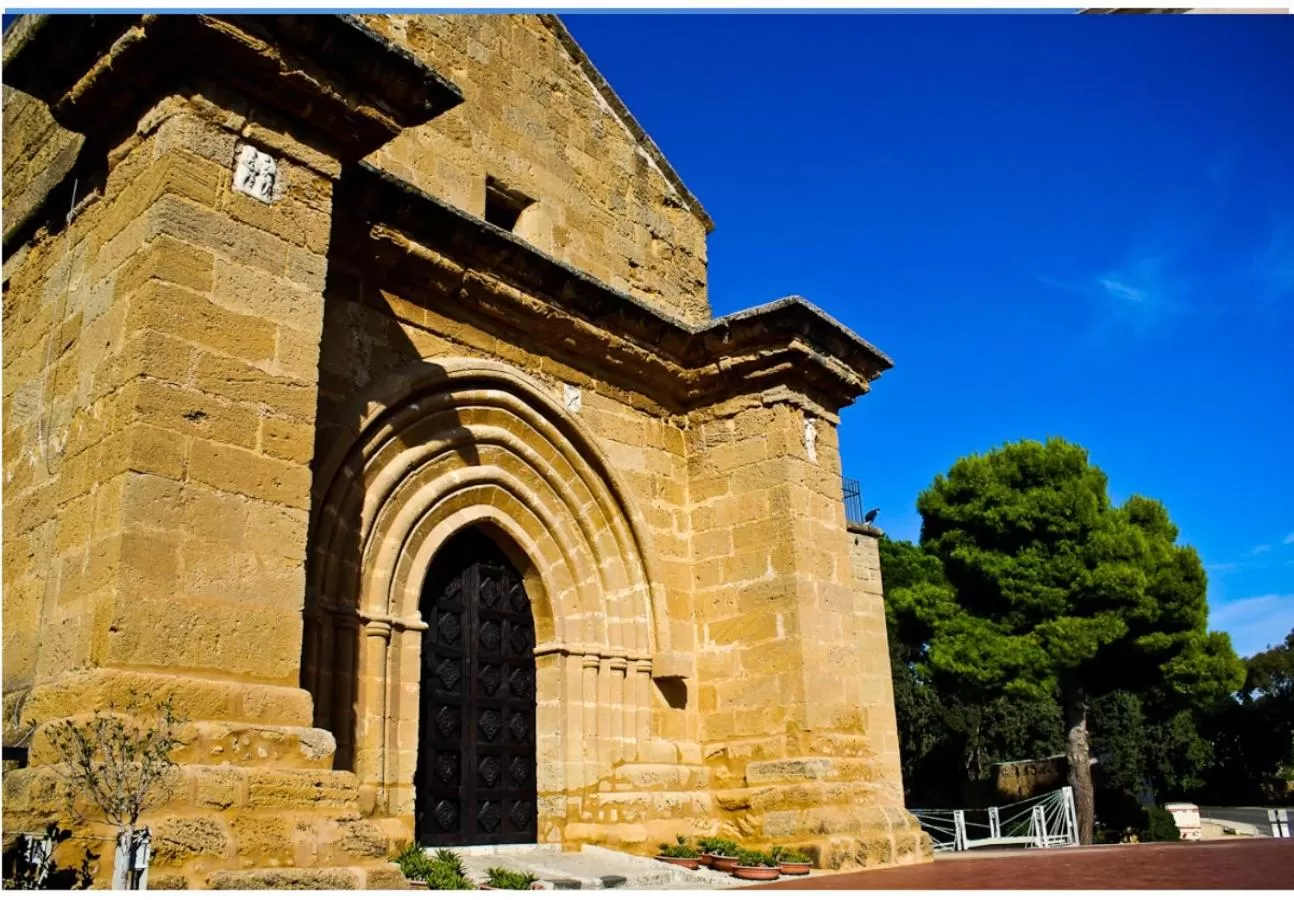 Nearby landmark, Property Building in B&B Athena Comfort "Centro Città"