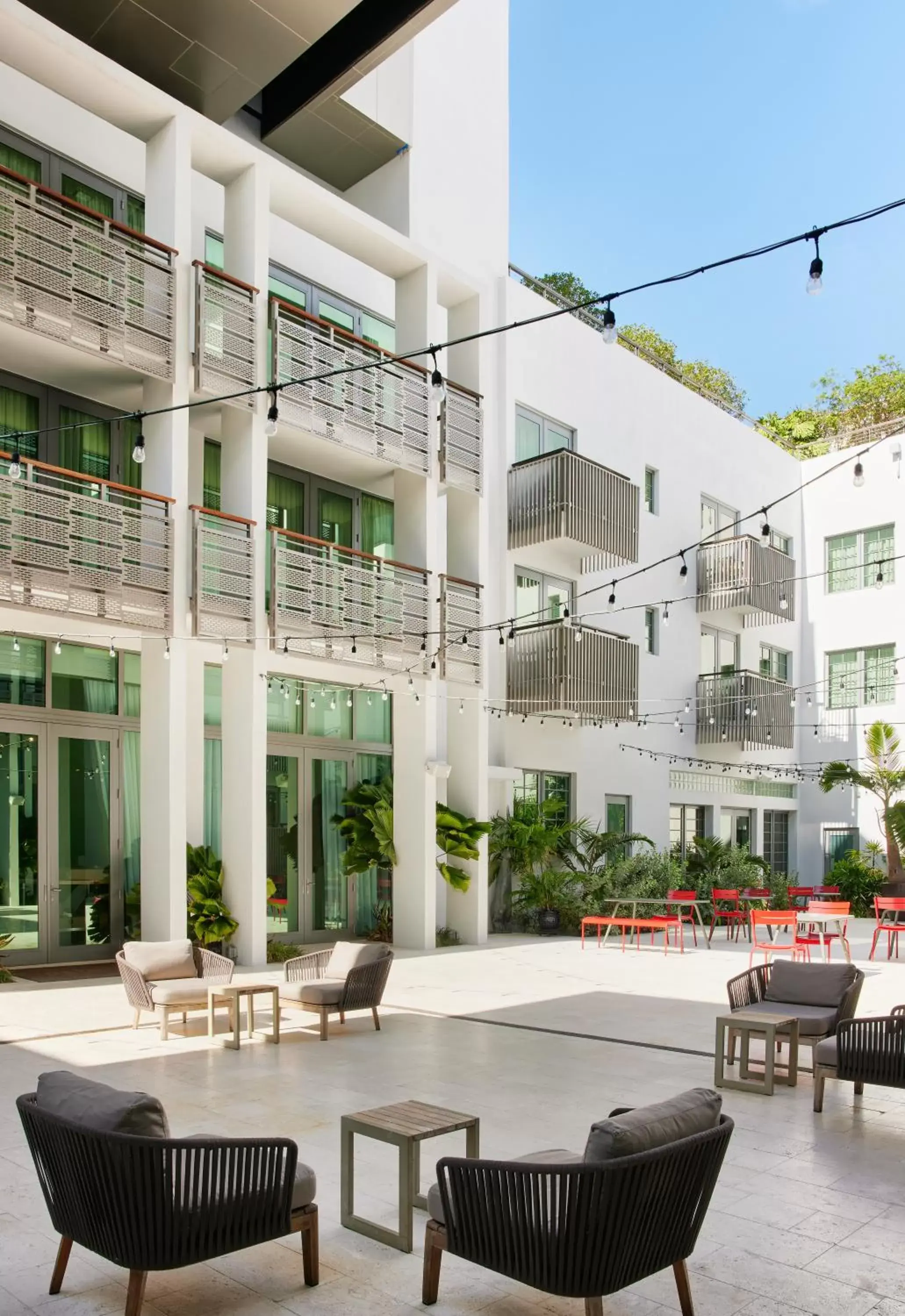 Inner courtyard view, Property Building in The Betsy Hotel, South Beach