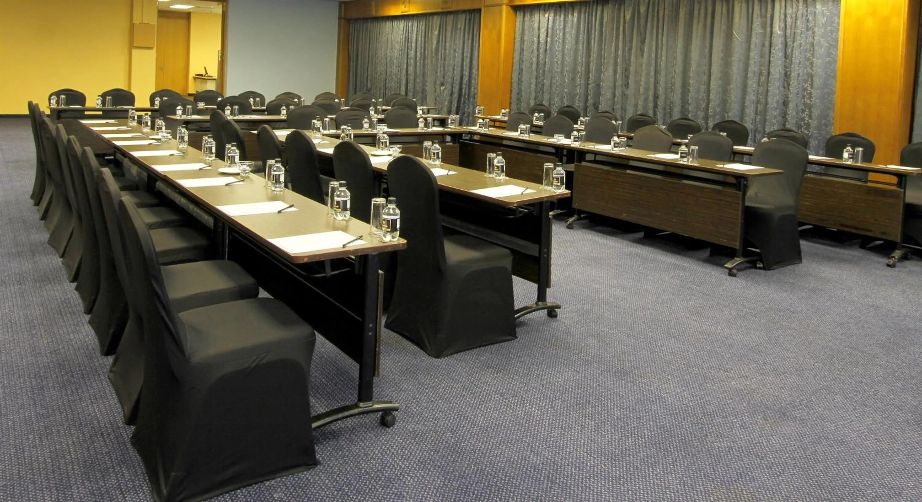 Banquet/Function facilities in Coastlands Durban Self Catering Holiday Apartments