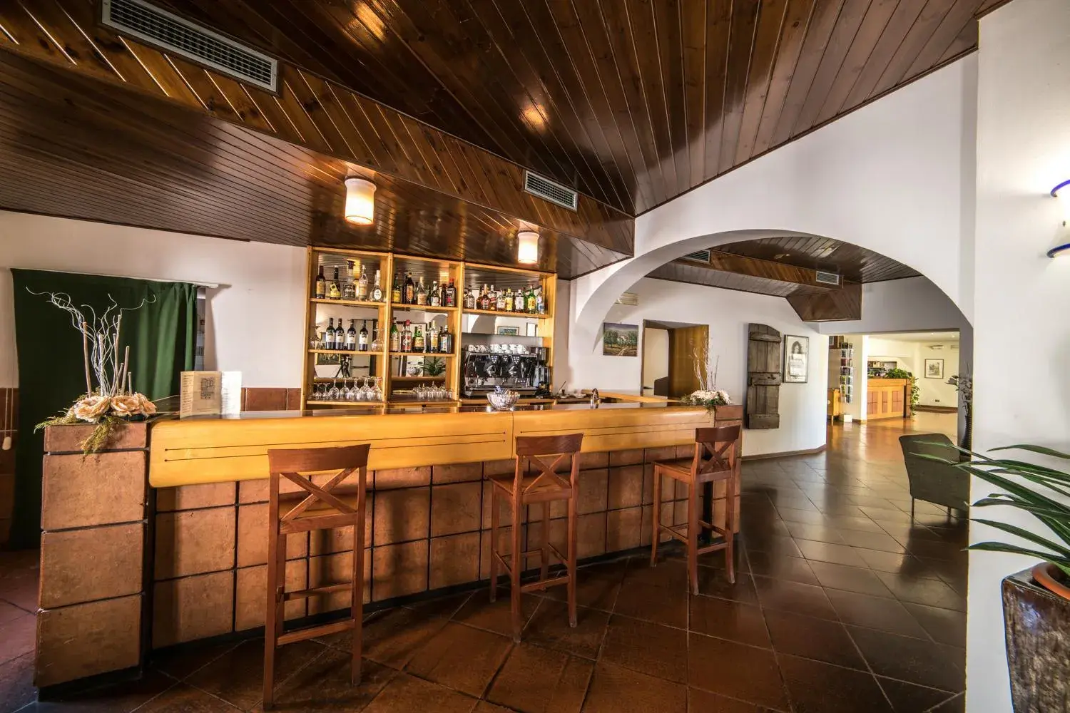 Lounge or bar in La Vecchia Cartiera Lounge or bar in La Vecchia Cartiera