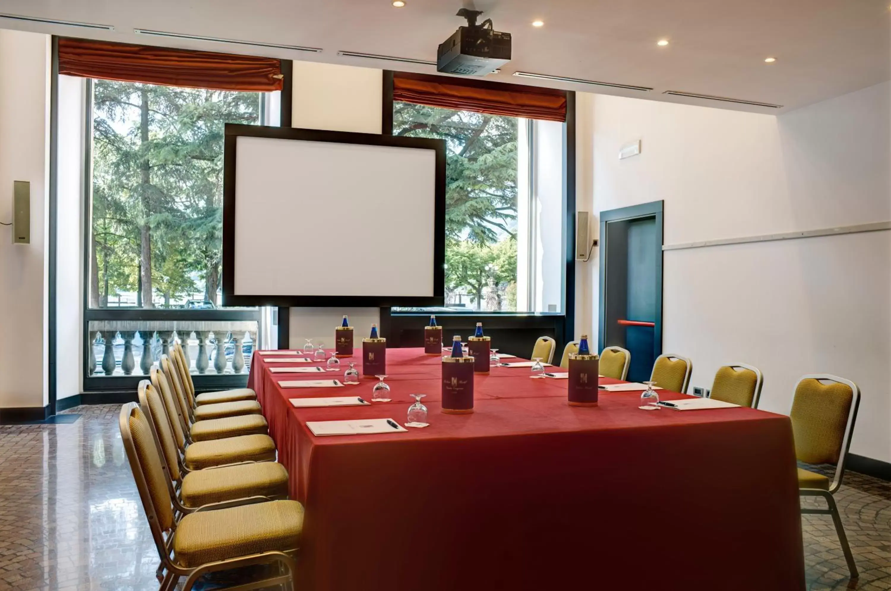 Meeting/conference room in Palace Hotel Lake Como