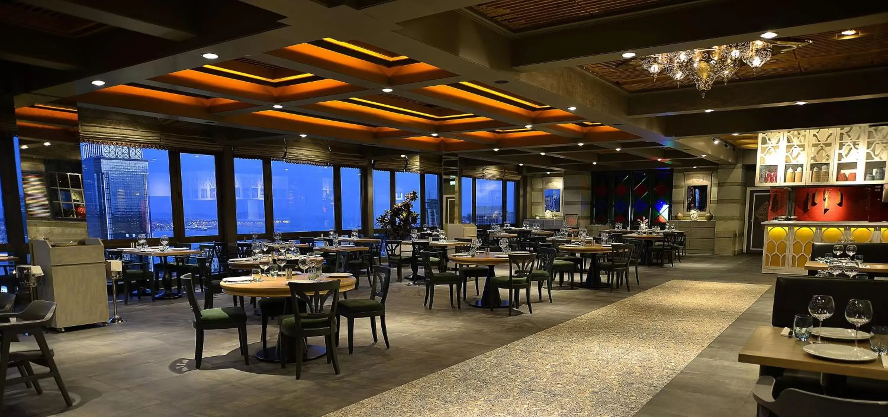 Restaurant/Places to Eat in Hilton Istanbul Bosphorus