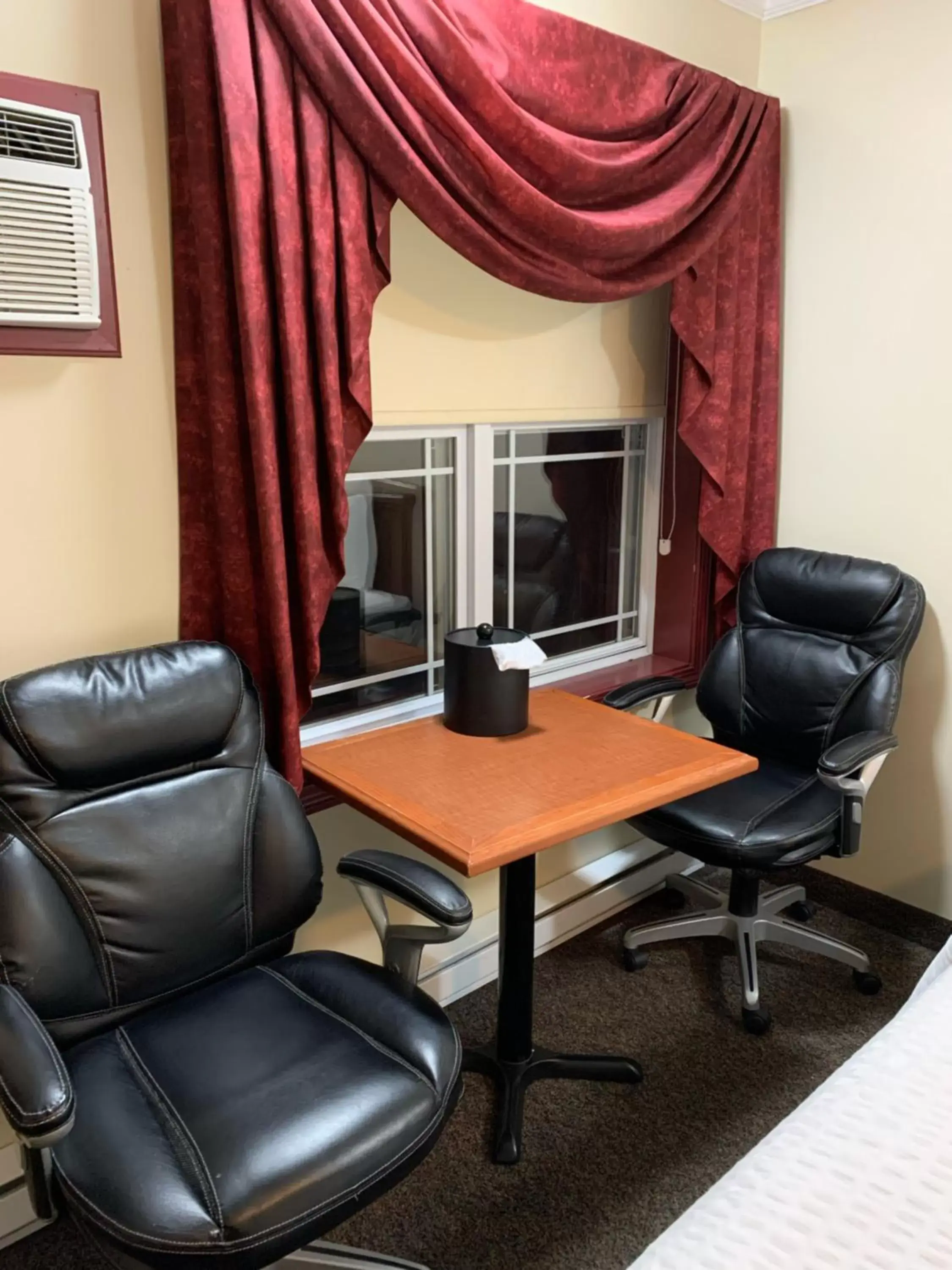 Seating Area in Travelodge by Wyndham Fredericton