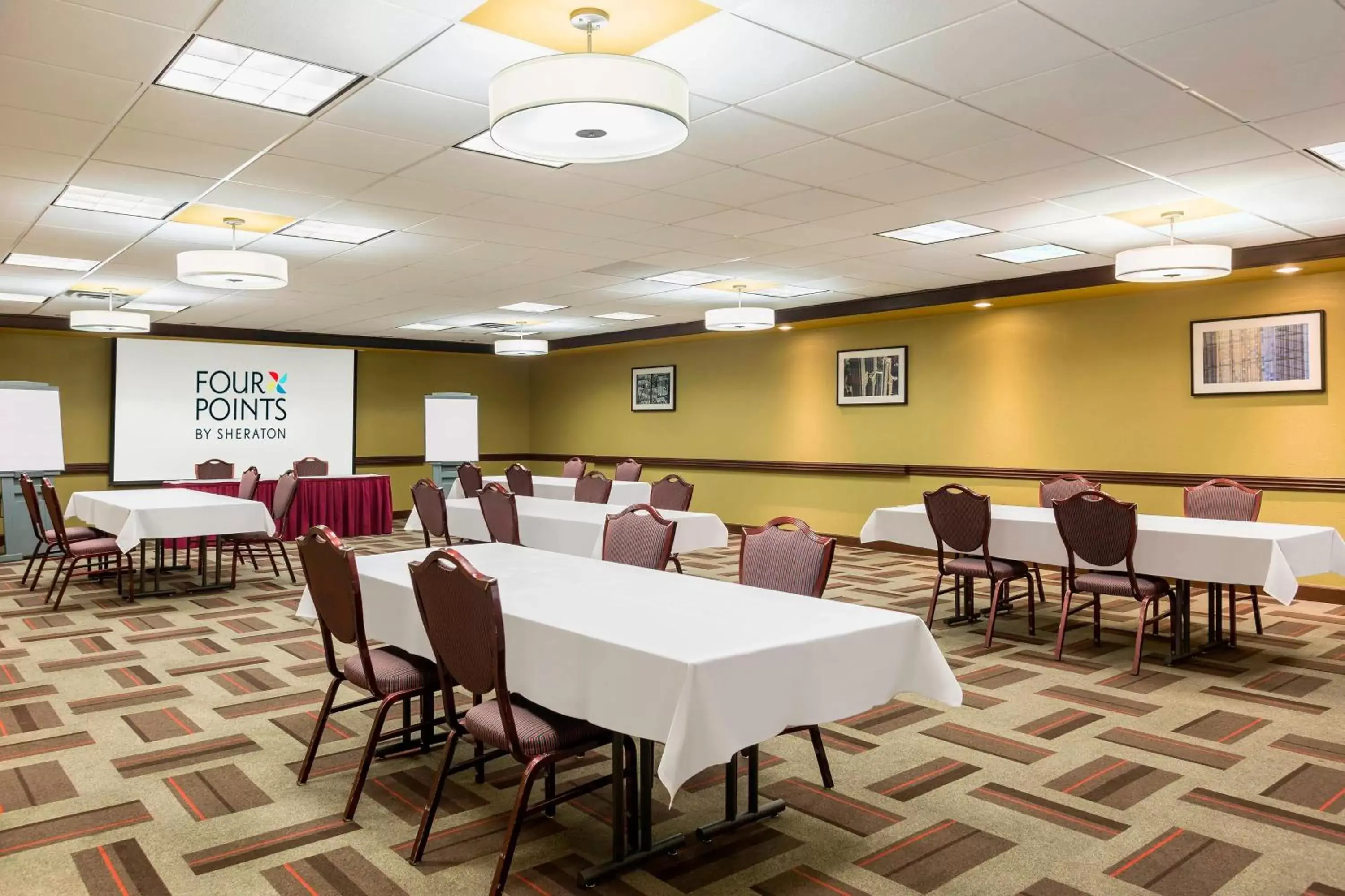 Meeting/conference room, Restaurant/Places to Eat in Four Points by Sheraton Chicago O'Hare