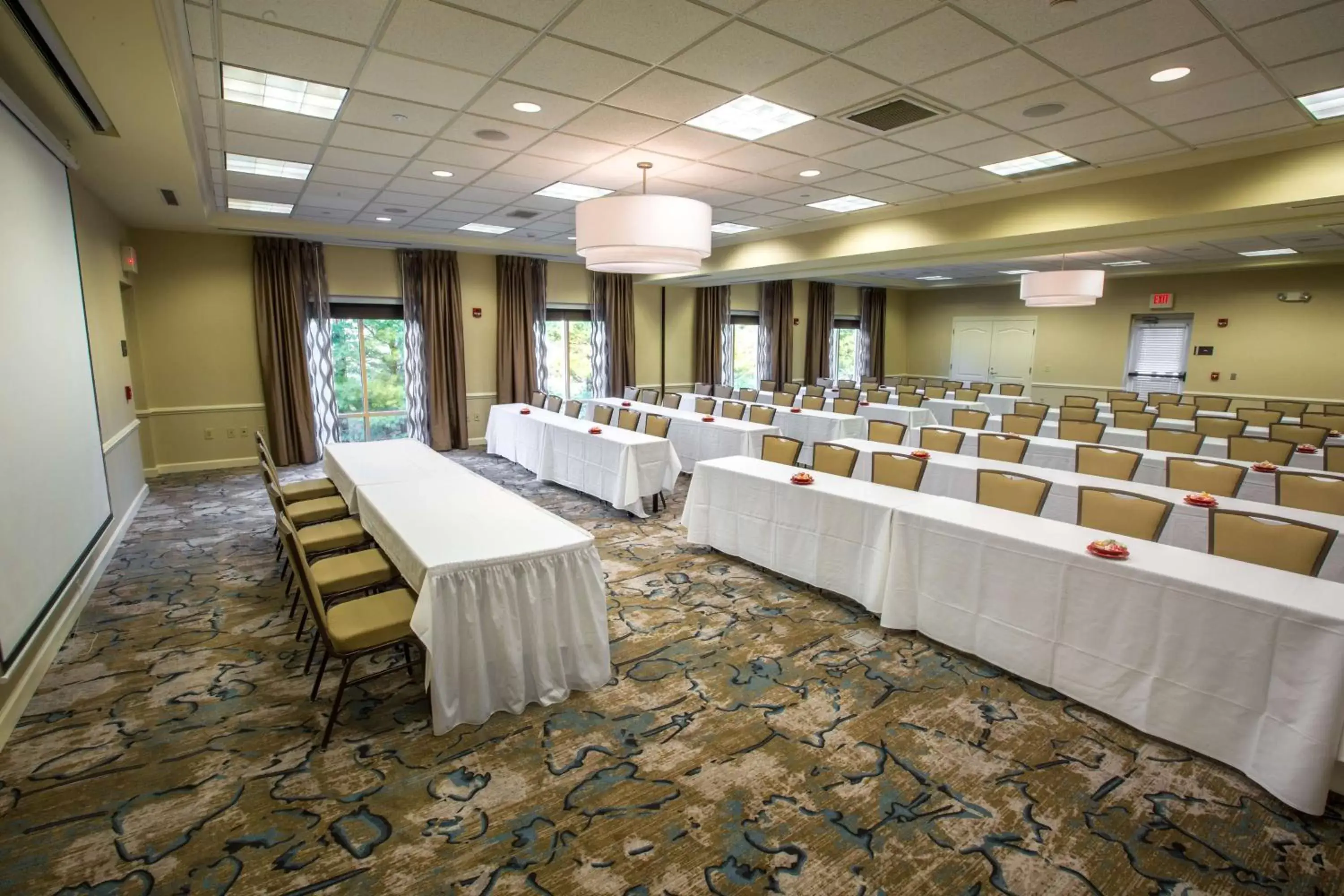 Meeting/conference room in Hilton Garden Inn State College