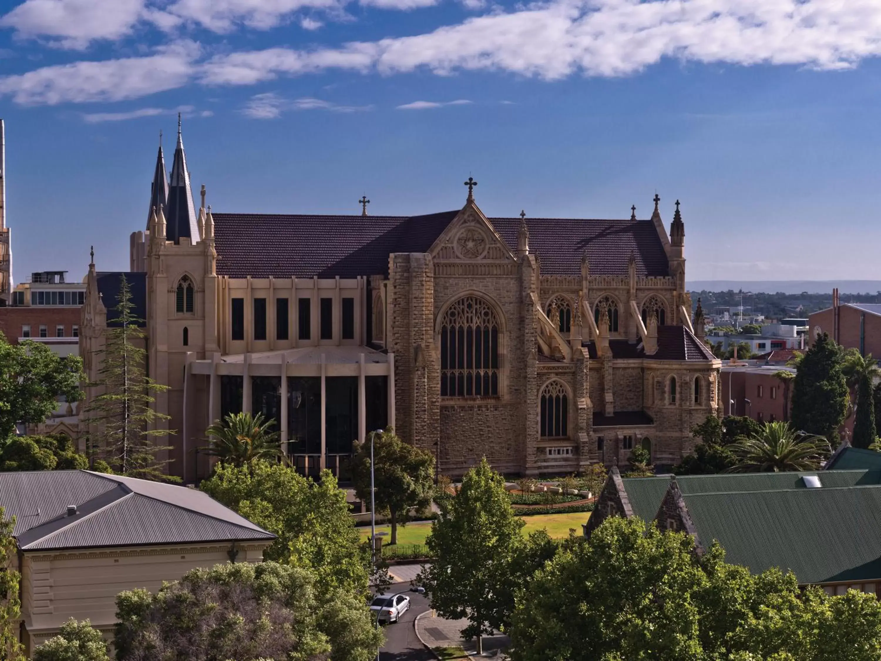 Nearby landmark, Property Building in Mercure Perth On Hay