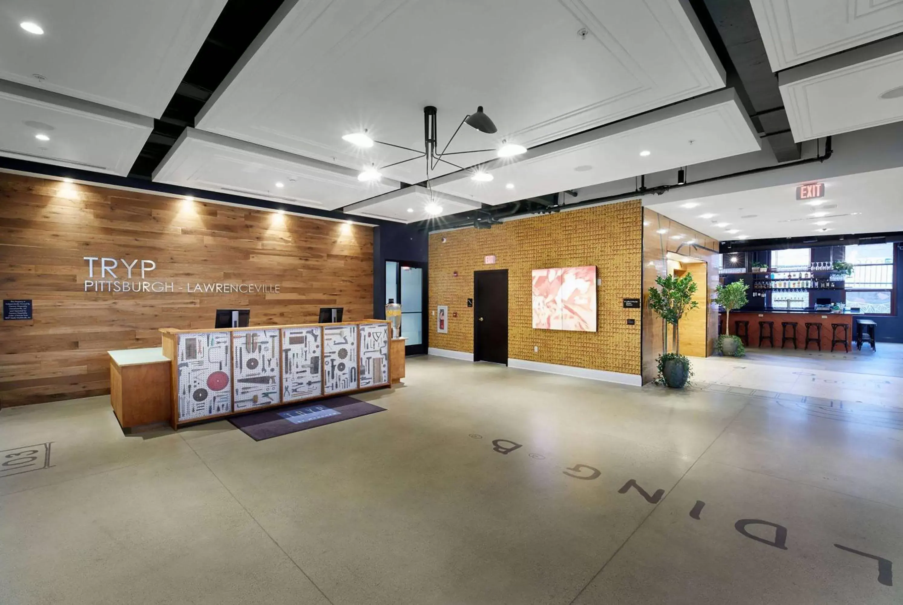 Lobby or reception in TRYP by Wyndham Pittsburgh/Lawrenceville