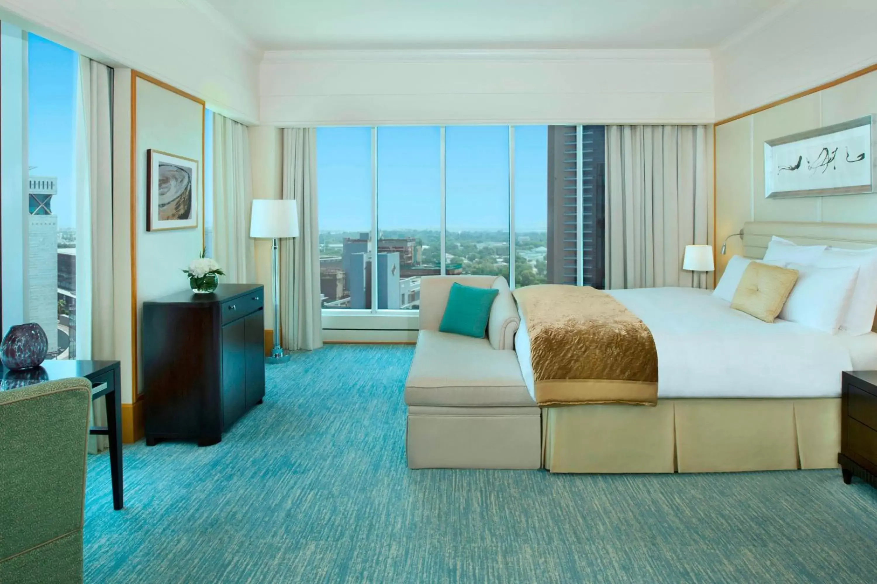 Photo of the whole room in The Ritz-Carlton, Dubai International Financial Centre