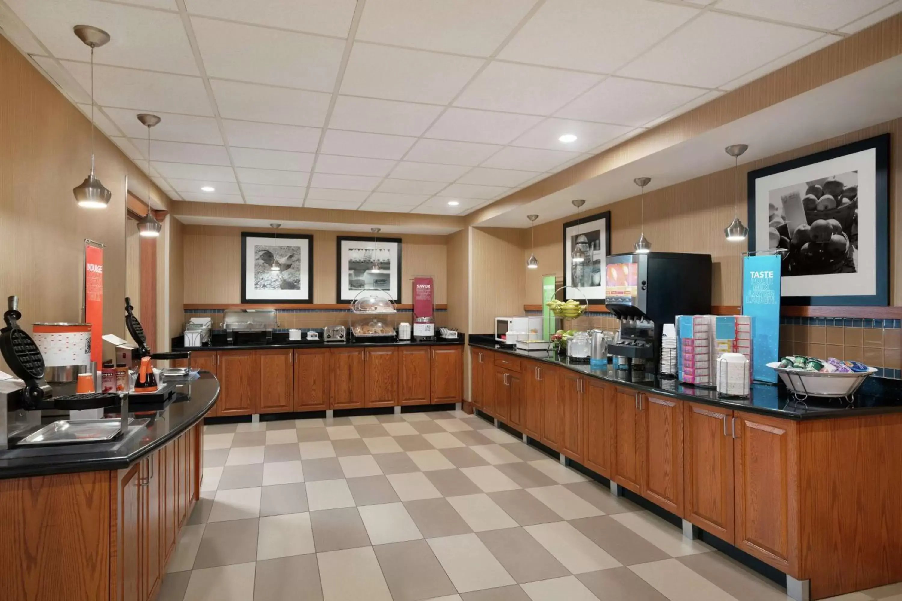 Breakfast, Restaurant/Places to Eat in Hampton Inn & Suites Ephrata - Mountain Springs