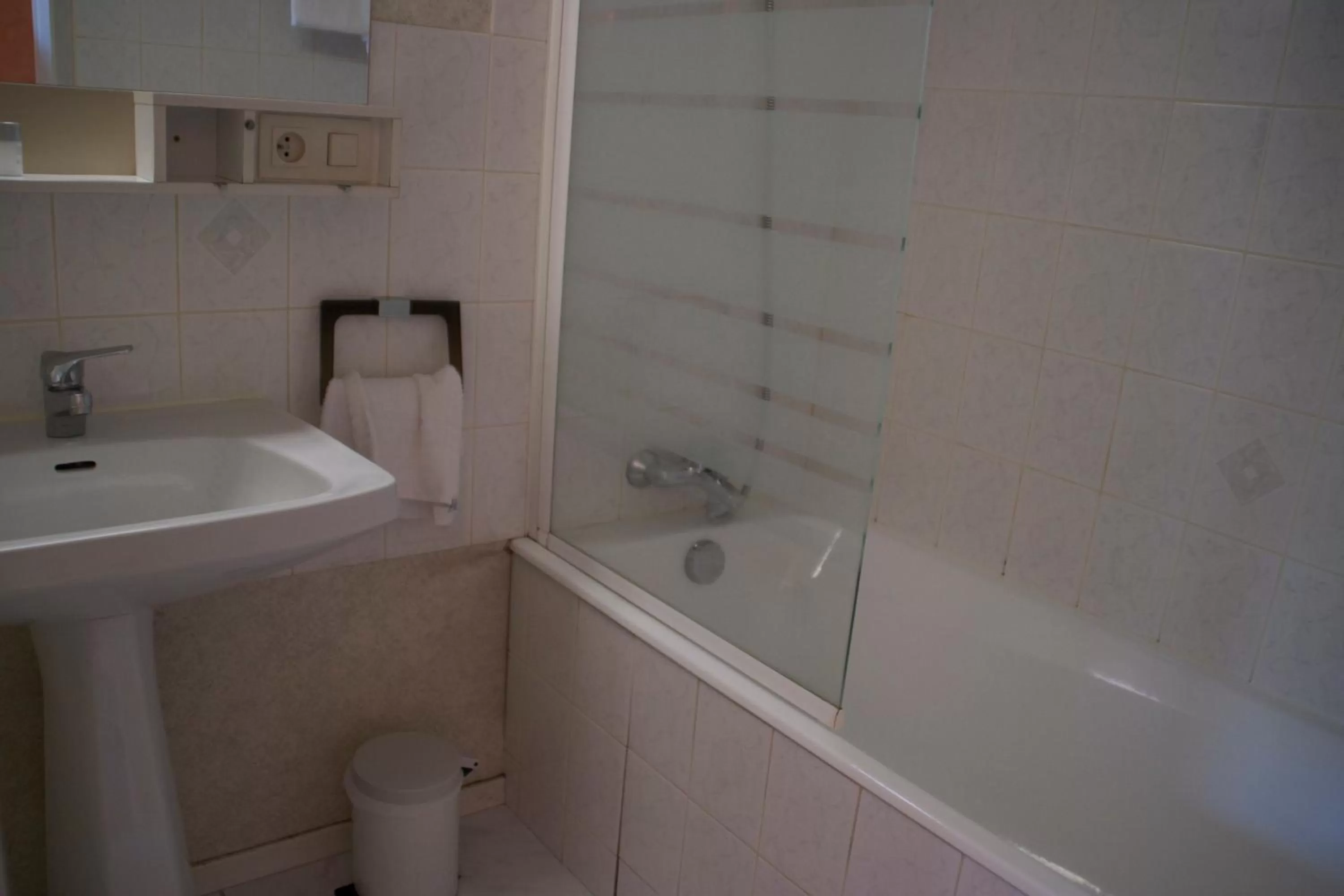 Bathroom in Hotel Restaurant Les Capucins