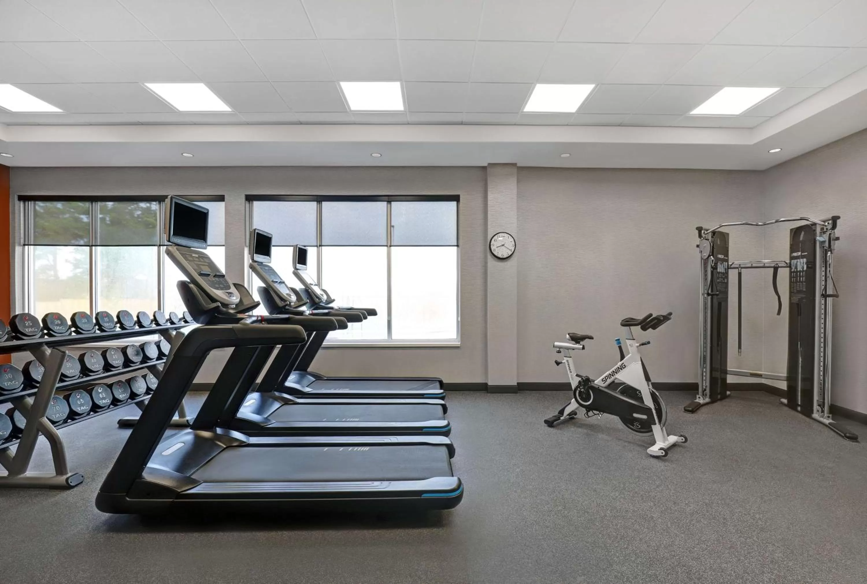 Fitness centre/facilities in Hampton Inn & Suites Belleville