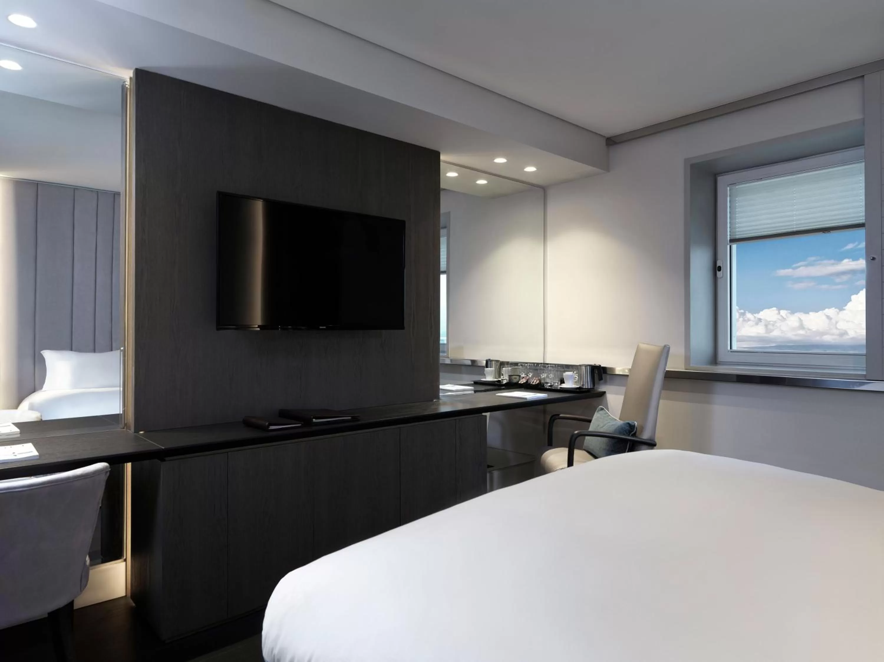 Bed in Sofitel Athens Airport