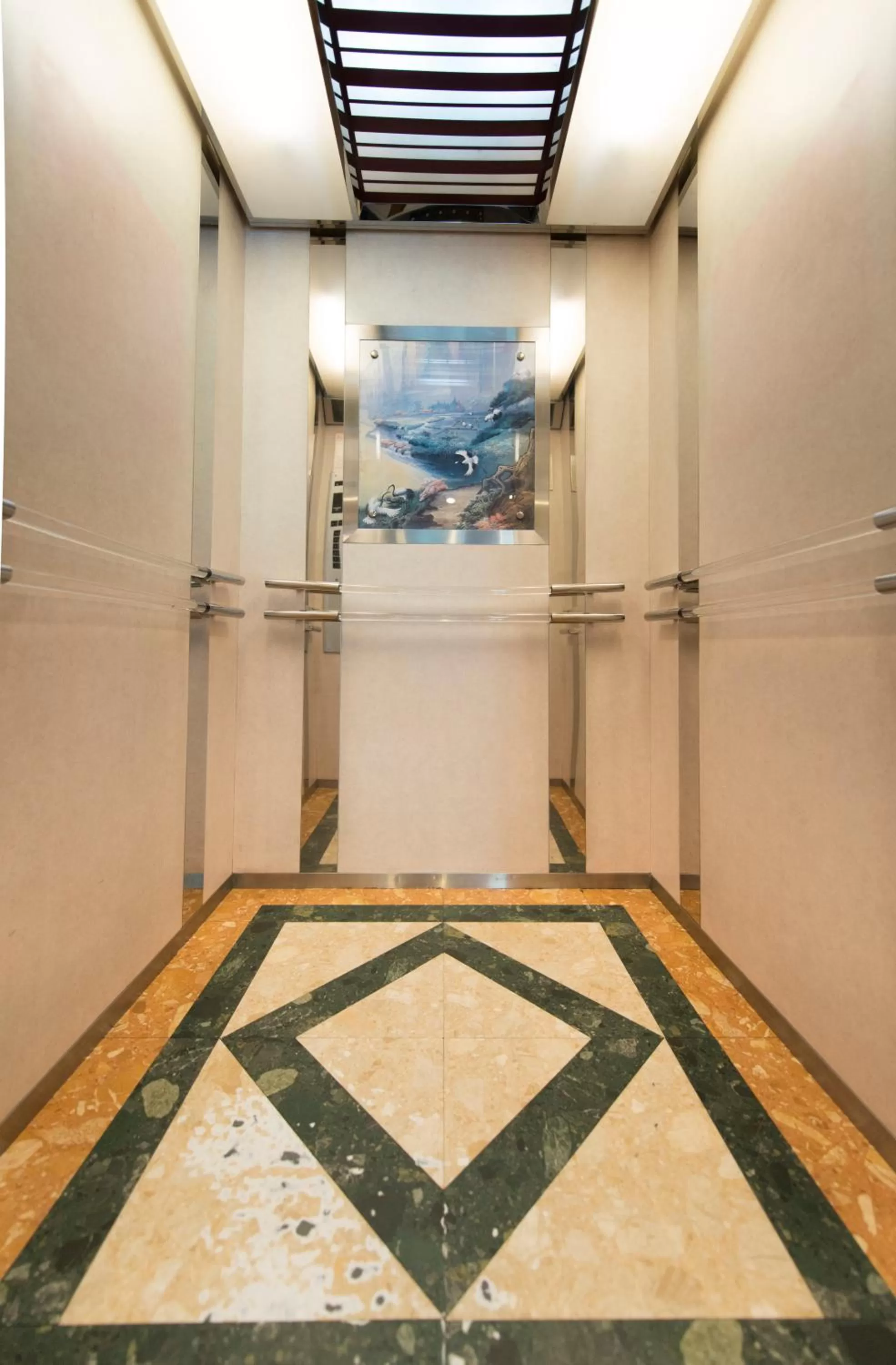 Activities in Siam Palace Hotel