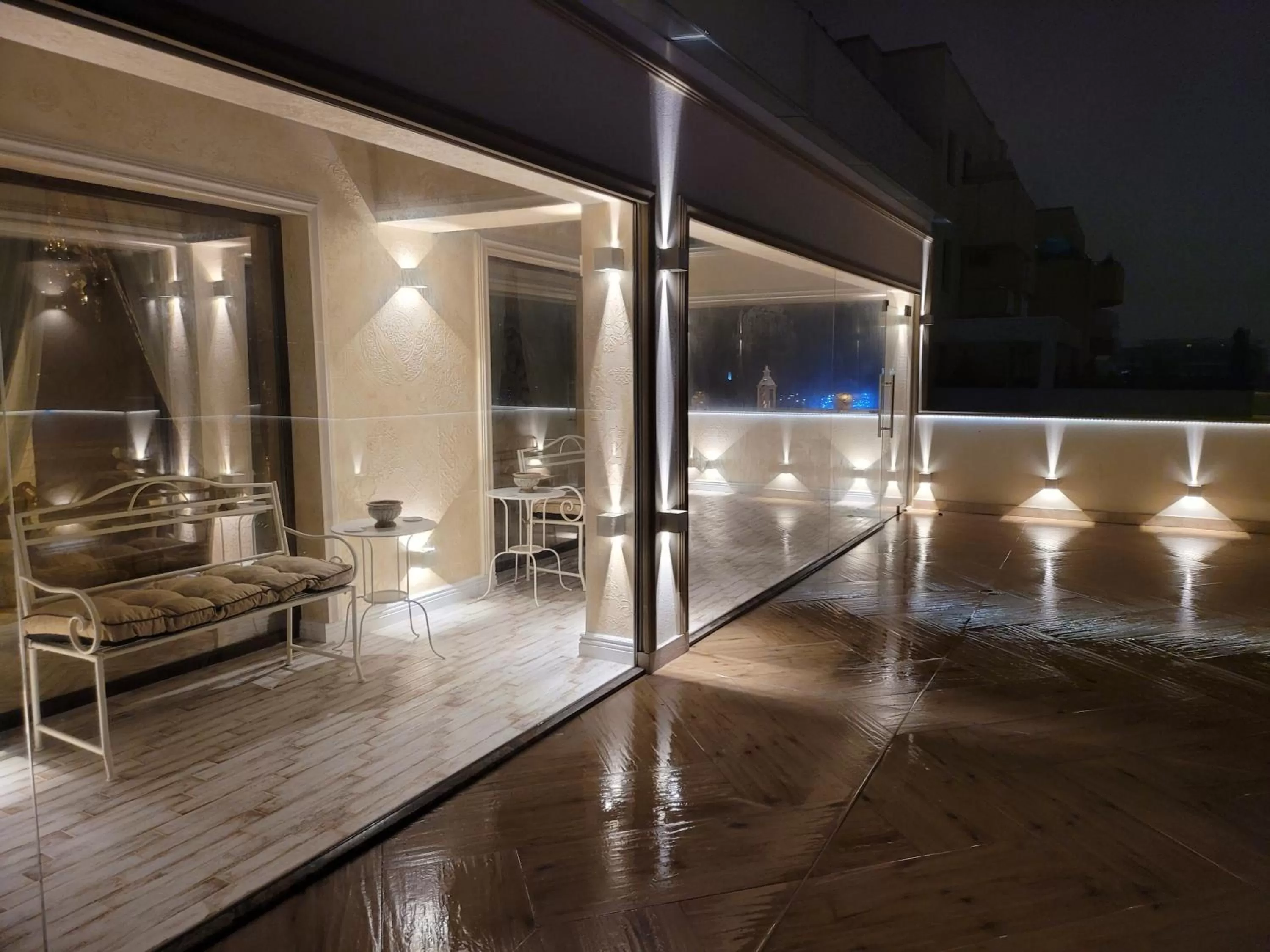 Patio in Terrace Suites Iasi