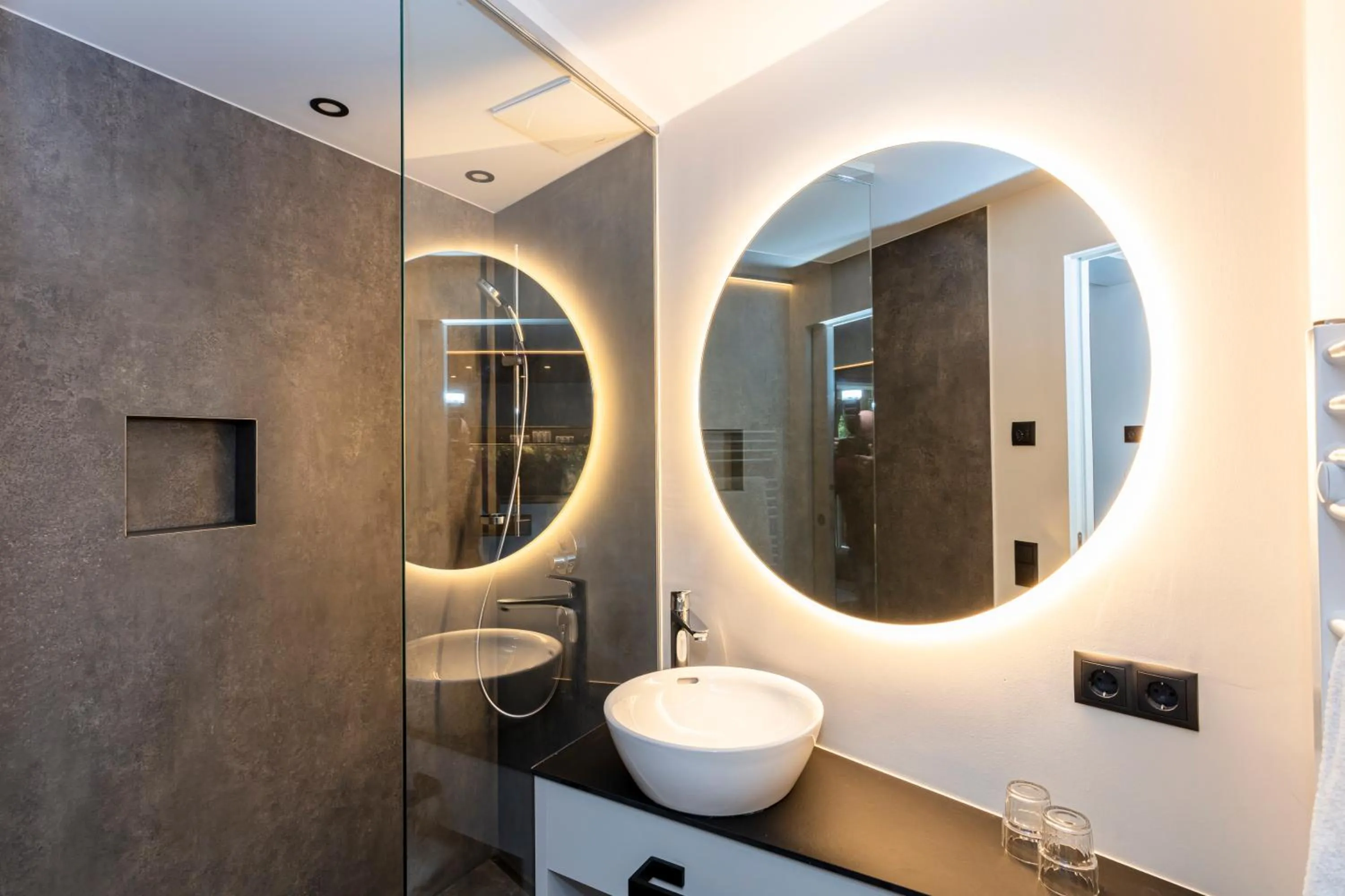 Shower in Hettlerhof