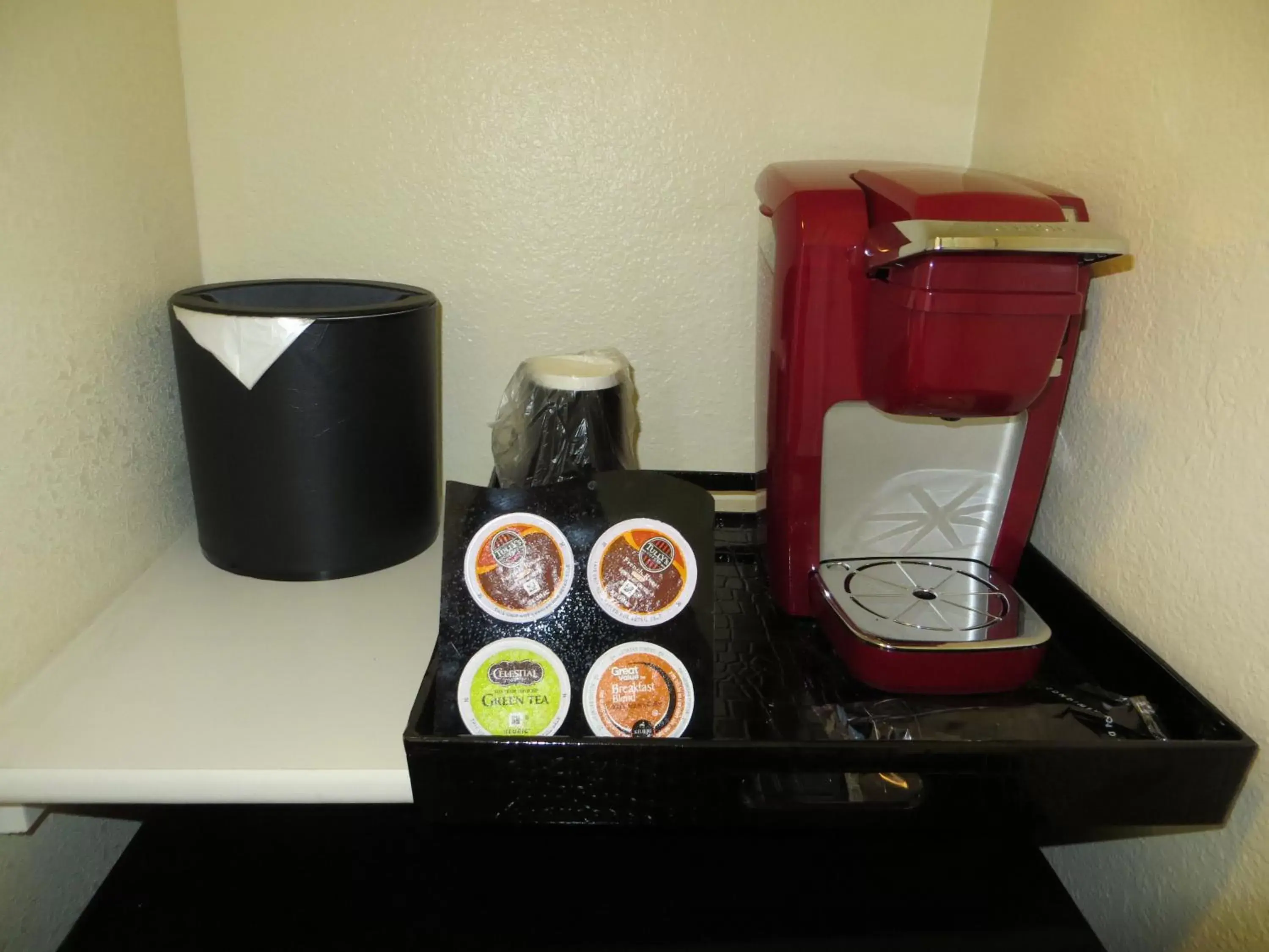 Food, Coffee/Tea Facilities in Hotel Focus SFO