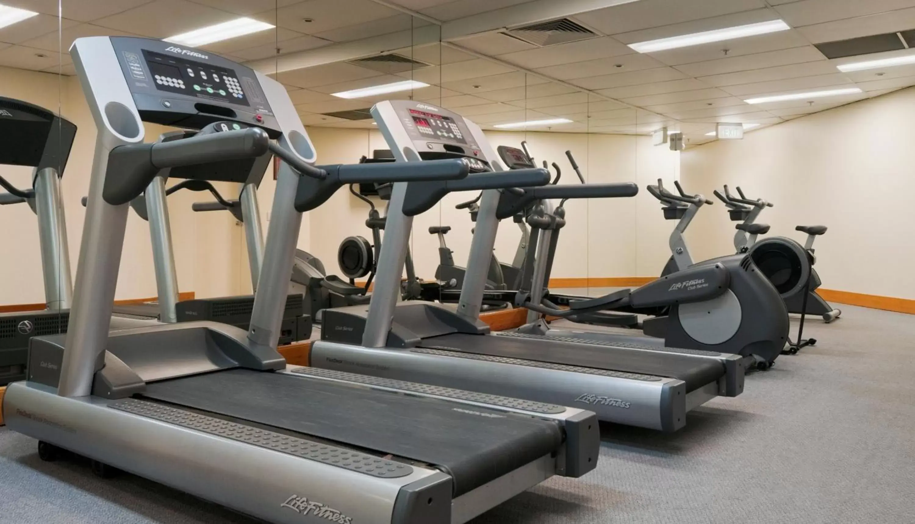 Fitness centre/facilities, Fitness Center/Facilities in Crowne Plaza Surfers Paradise, an IHG Hotel