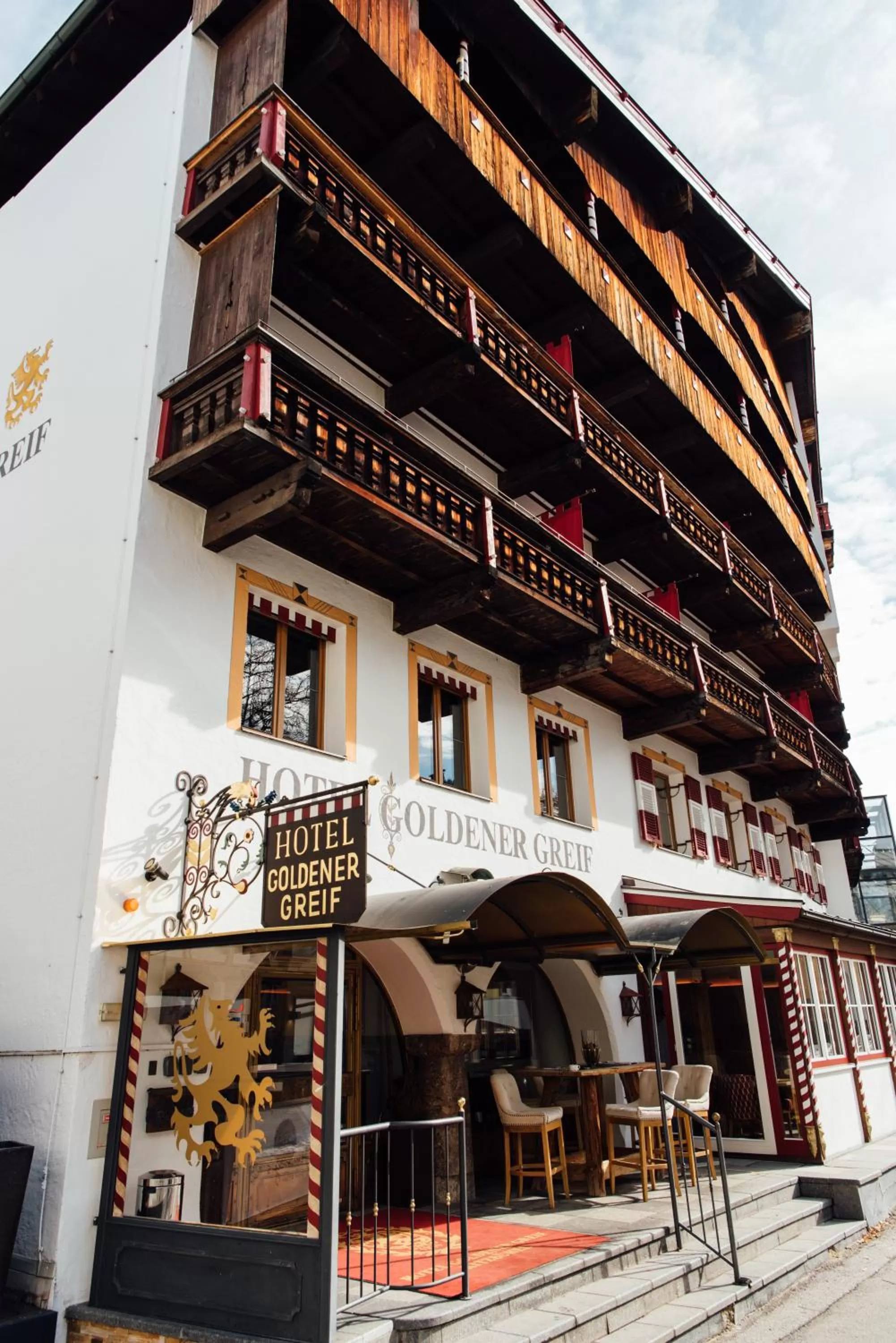 Property building in Hotel Goldener Greif