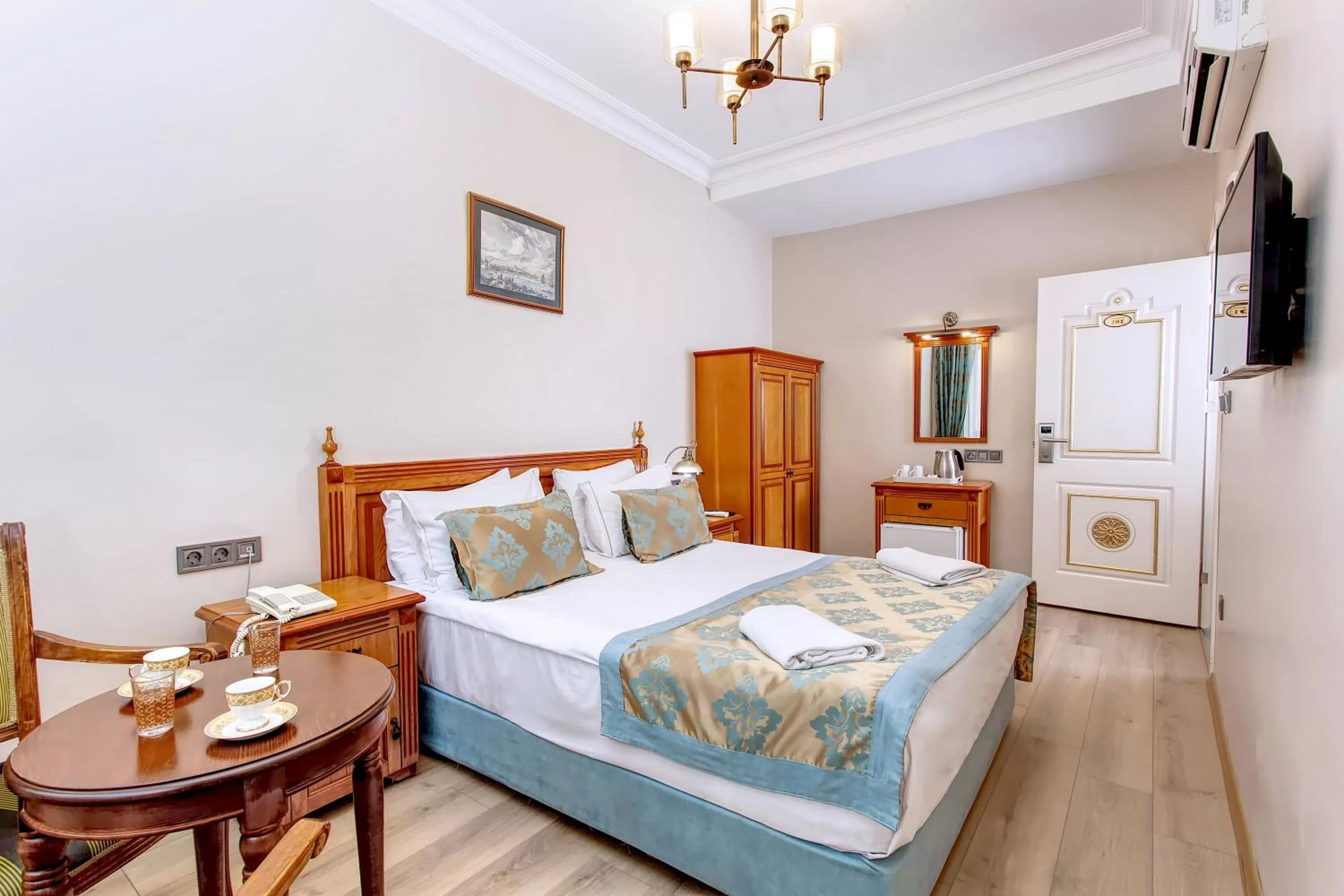 Bedroom, Bed in Hotel Saba