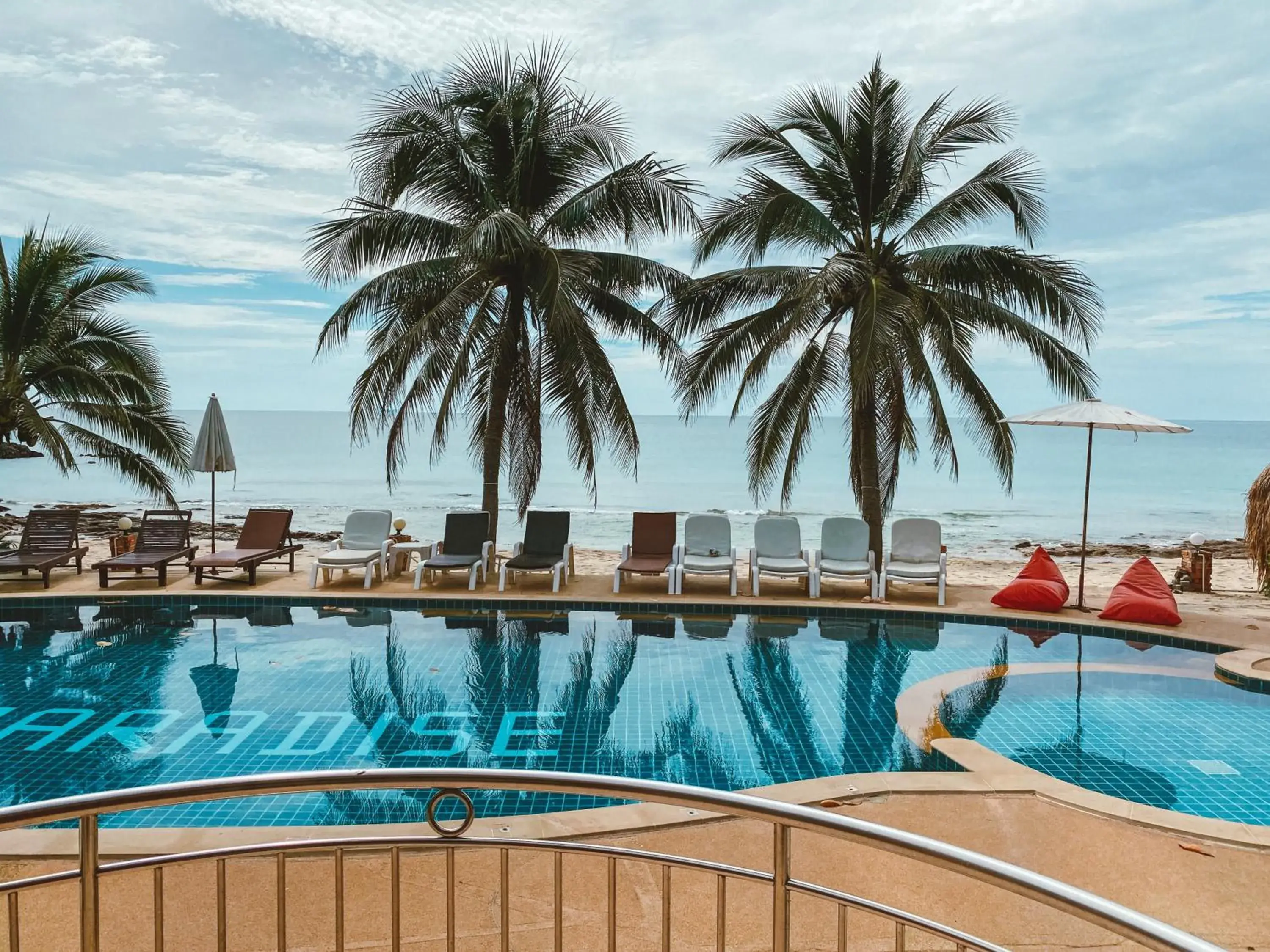 , Swimming Pool in Lanta Paradise Beach Resort